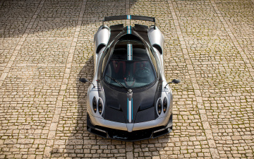 Картинка автомобили pagani