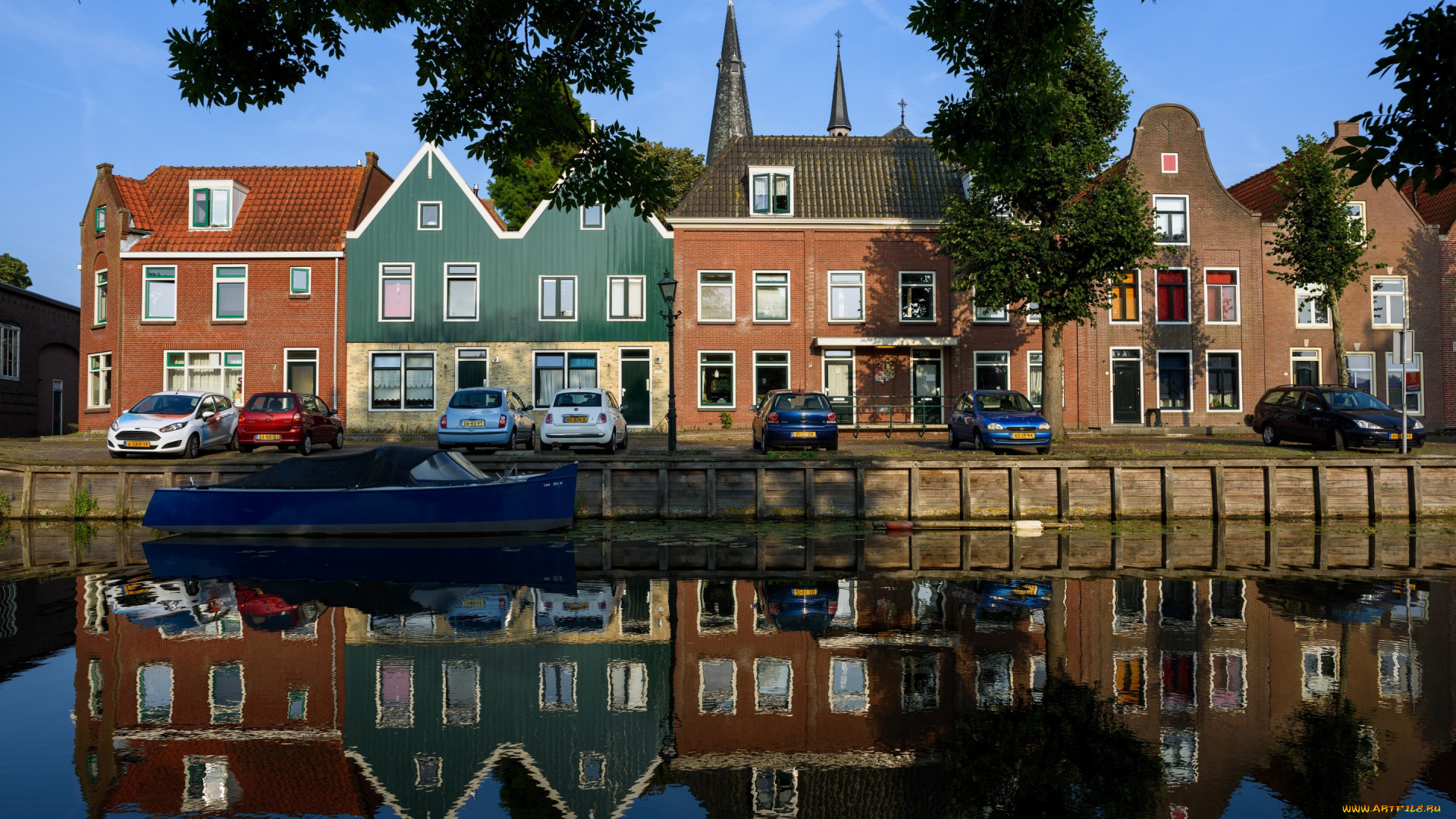 города, -, улицы, , площади, , набережные, лодка, отражение, дома, автомобили, деревья, канал, вода