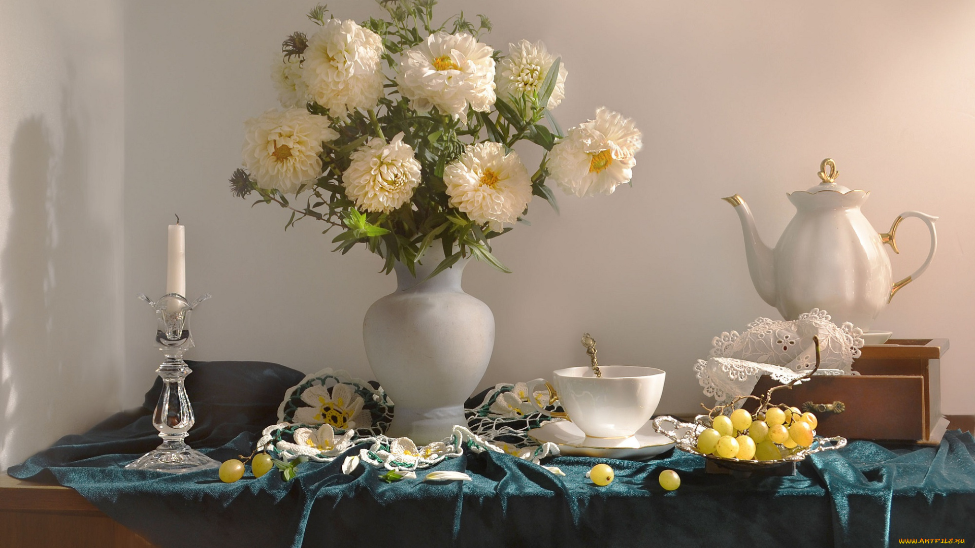 цветы, георгины, натюрморт, фото, фарфор, осень, сентябрь