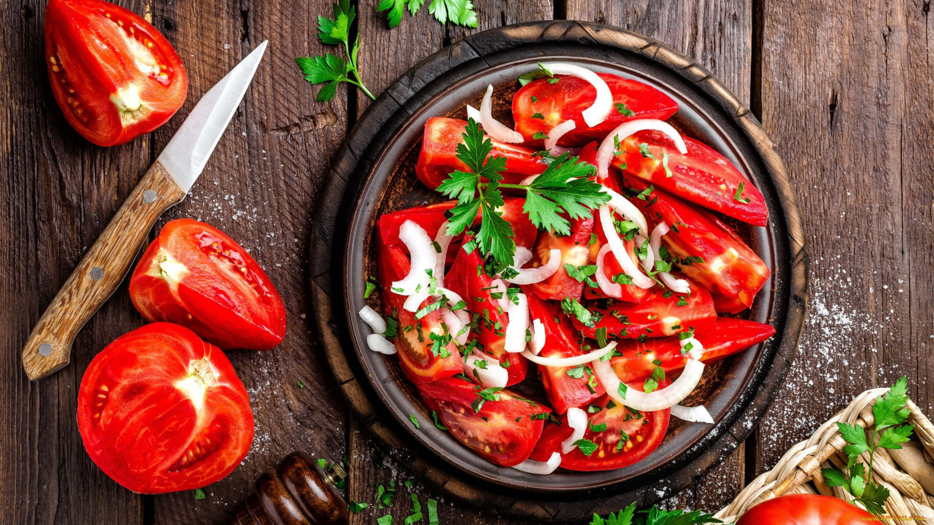 еда, помидоры, салат, петрушка