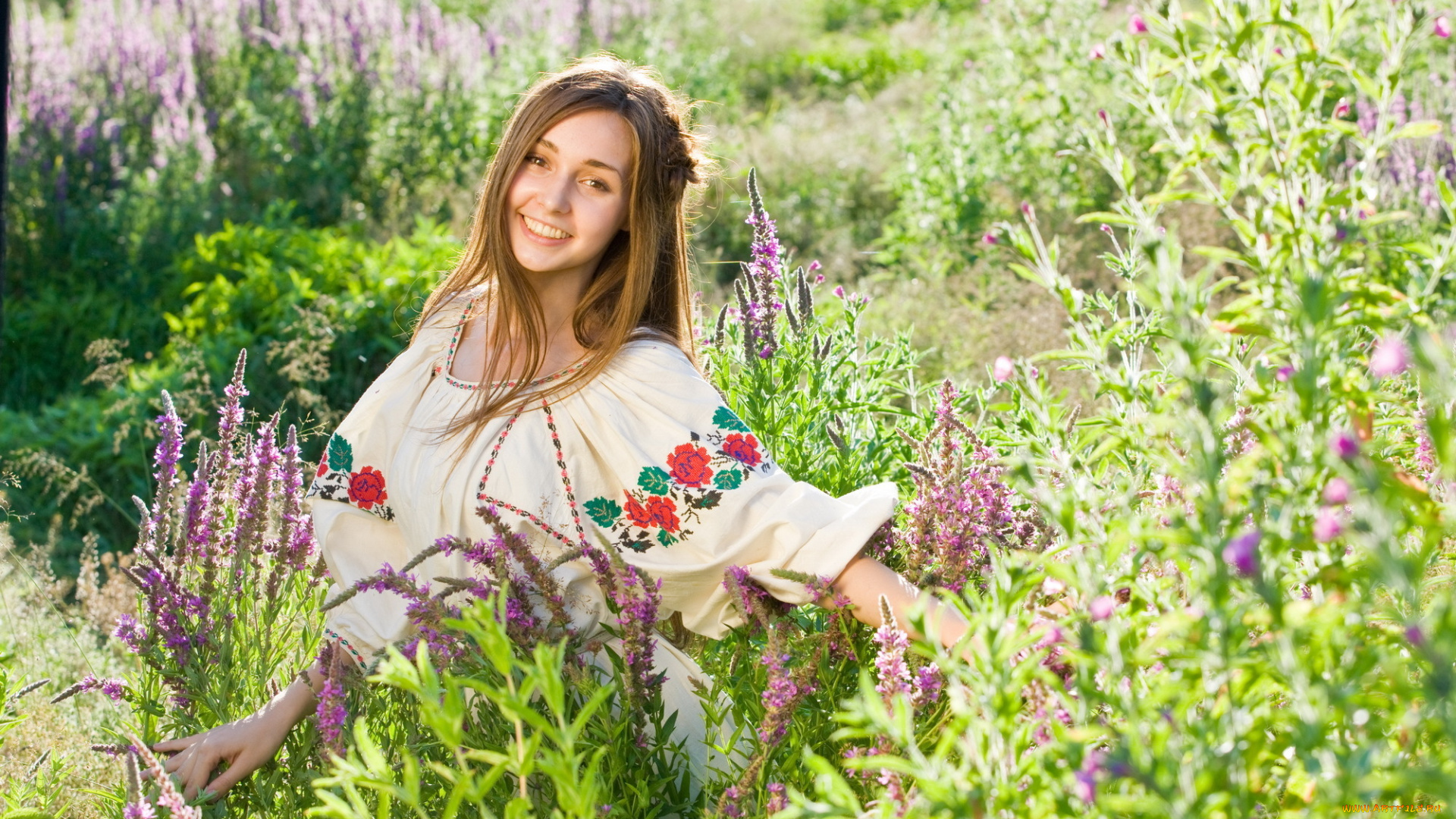 -Unsort, Брюнетки, Шатенки, девушки, unsort, брюнетки, шатенки, цветы, луг