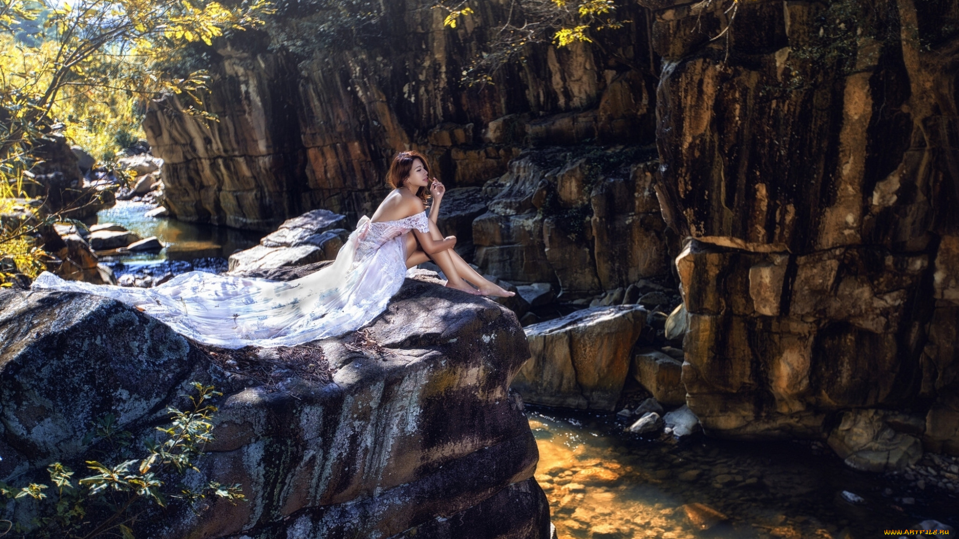 девушки, -unsort, , азиатки, азиатка, невеста, платье, ноги, скалы, река, настроение
