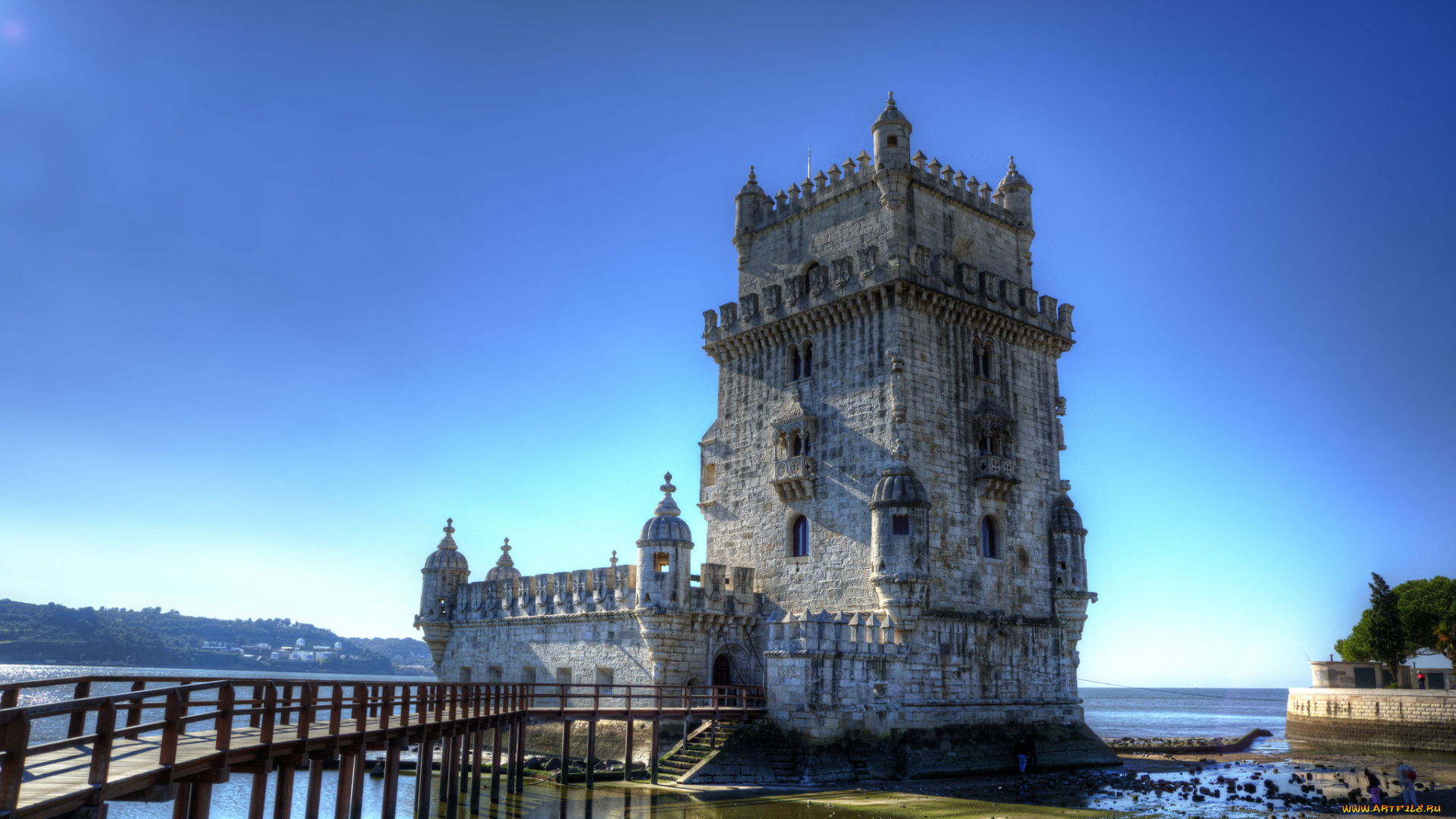 bel&, 233, m, tower, города, -, дворцы, , замки, , крепости, фортпост, замок