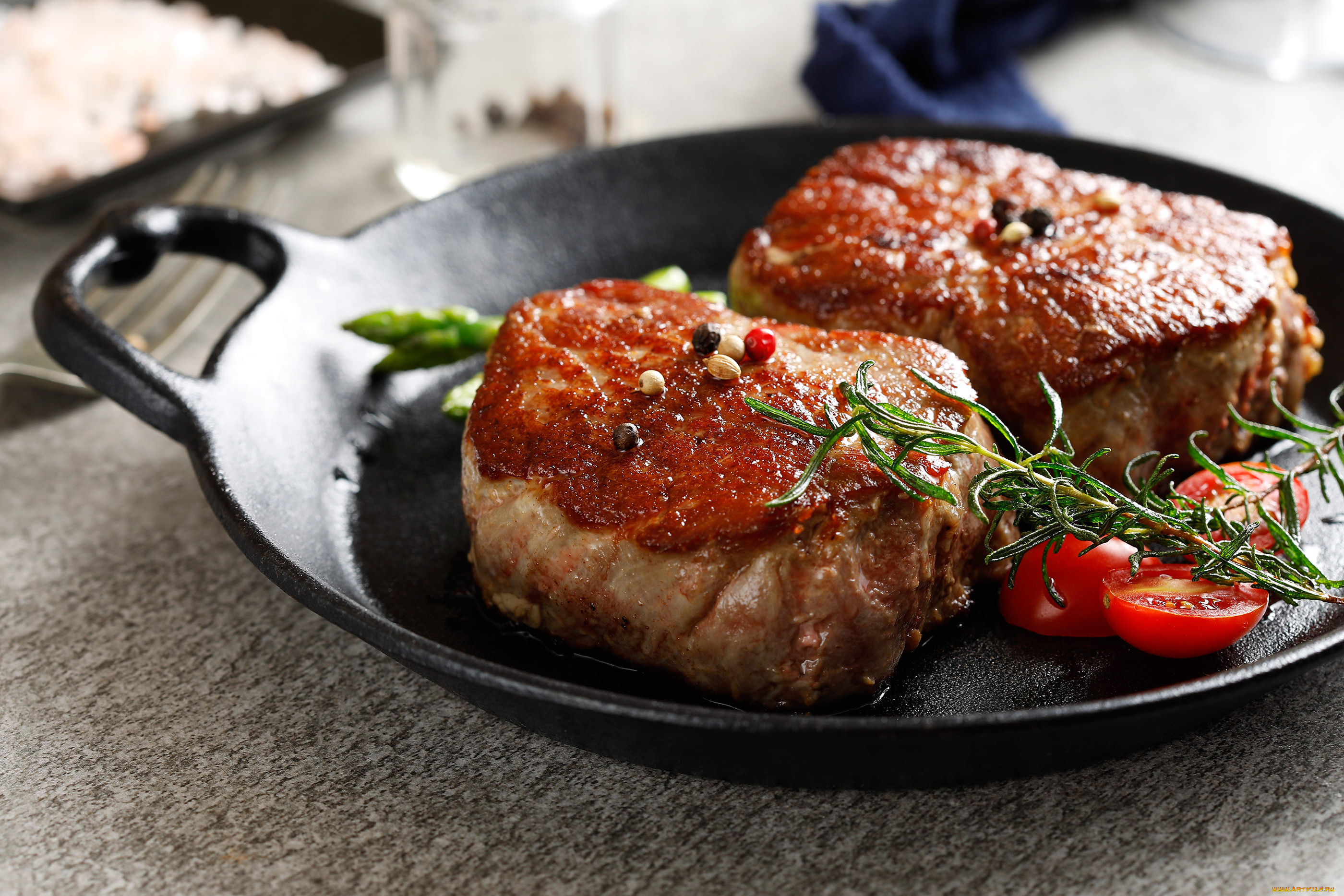 еда, мясные, блюда, стейк, зелень, томат, перец, помидоры, томаты