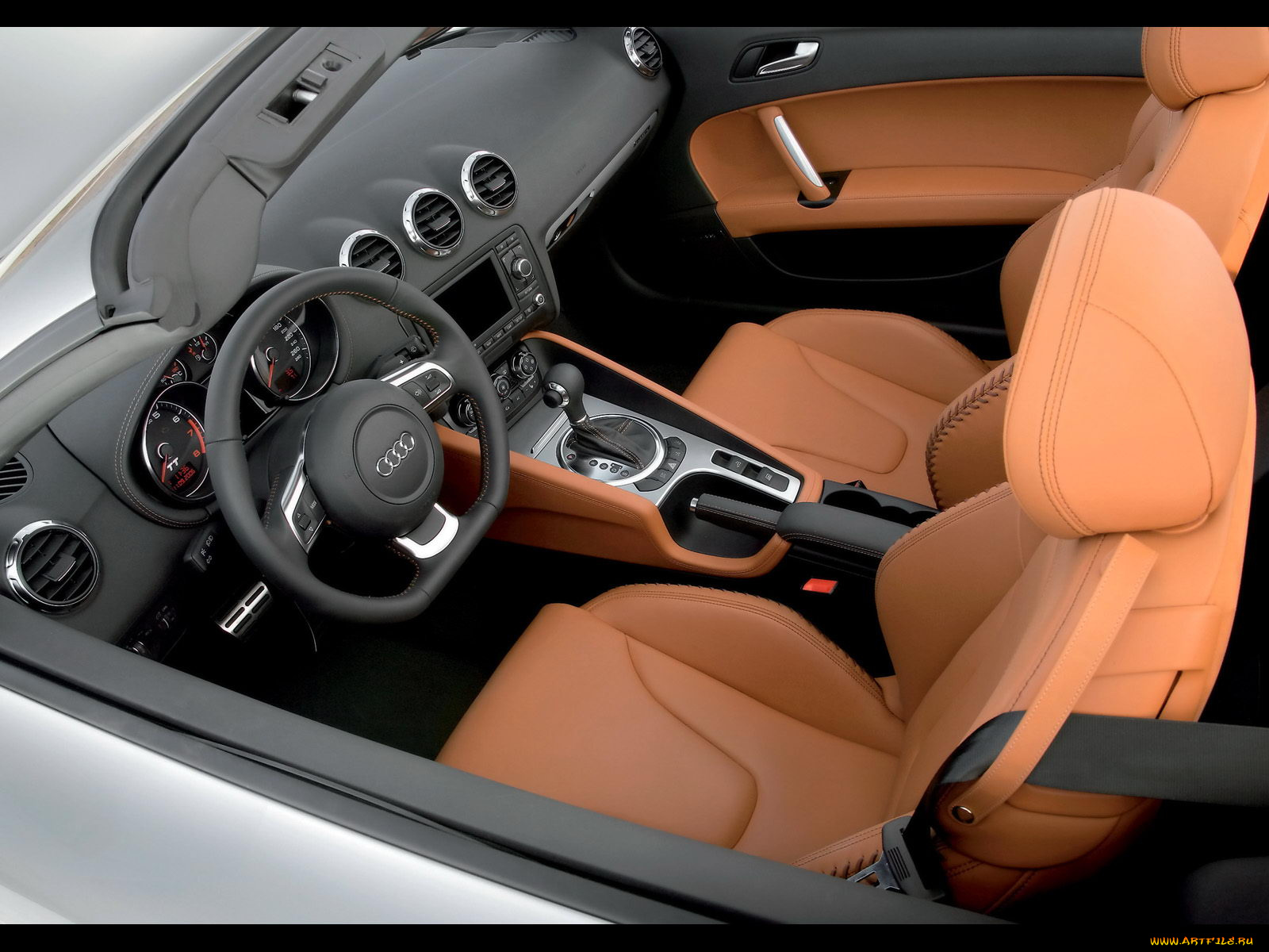 автомобили, интерьеры