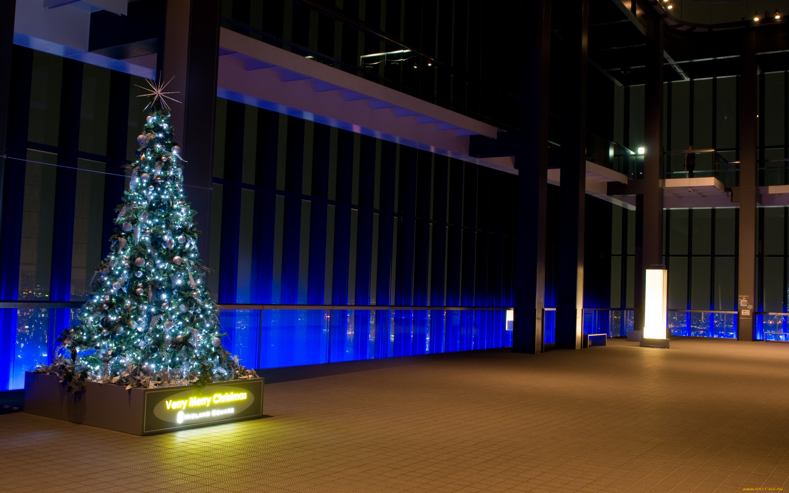 праздничные, Ёлки