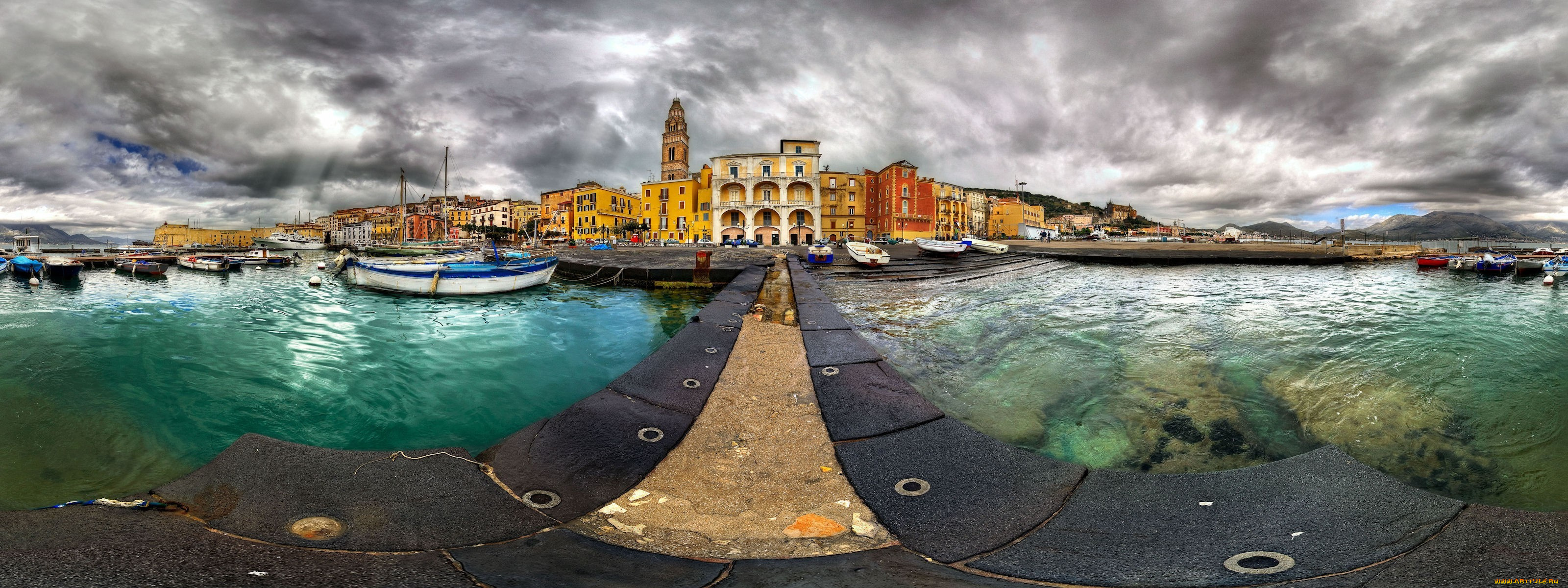 города, -, улицы, , площади, , набережные, здания, пристань, набережная, лодки, тучи