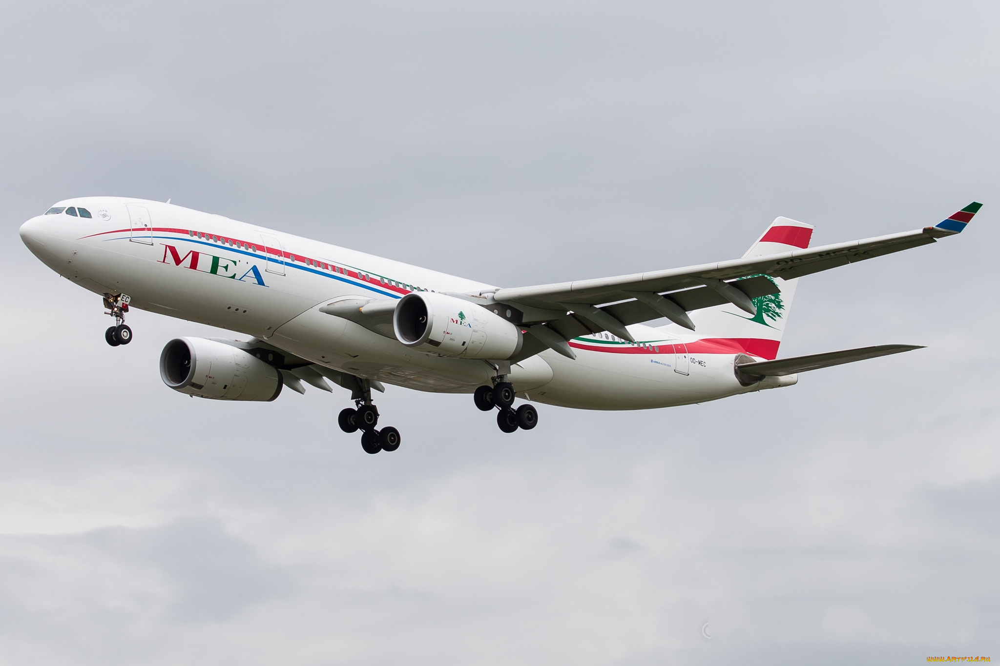 airbus, a330-200, авиация, пассажирские, самолёты, авиалайнер