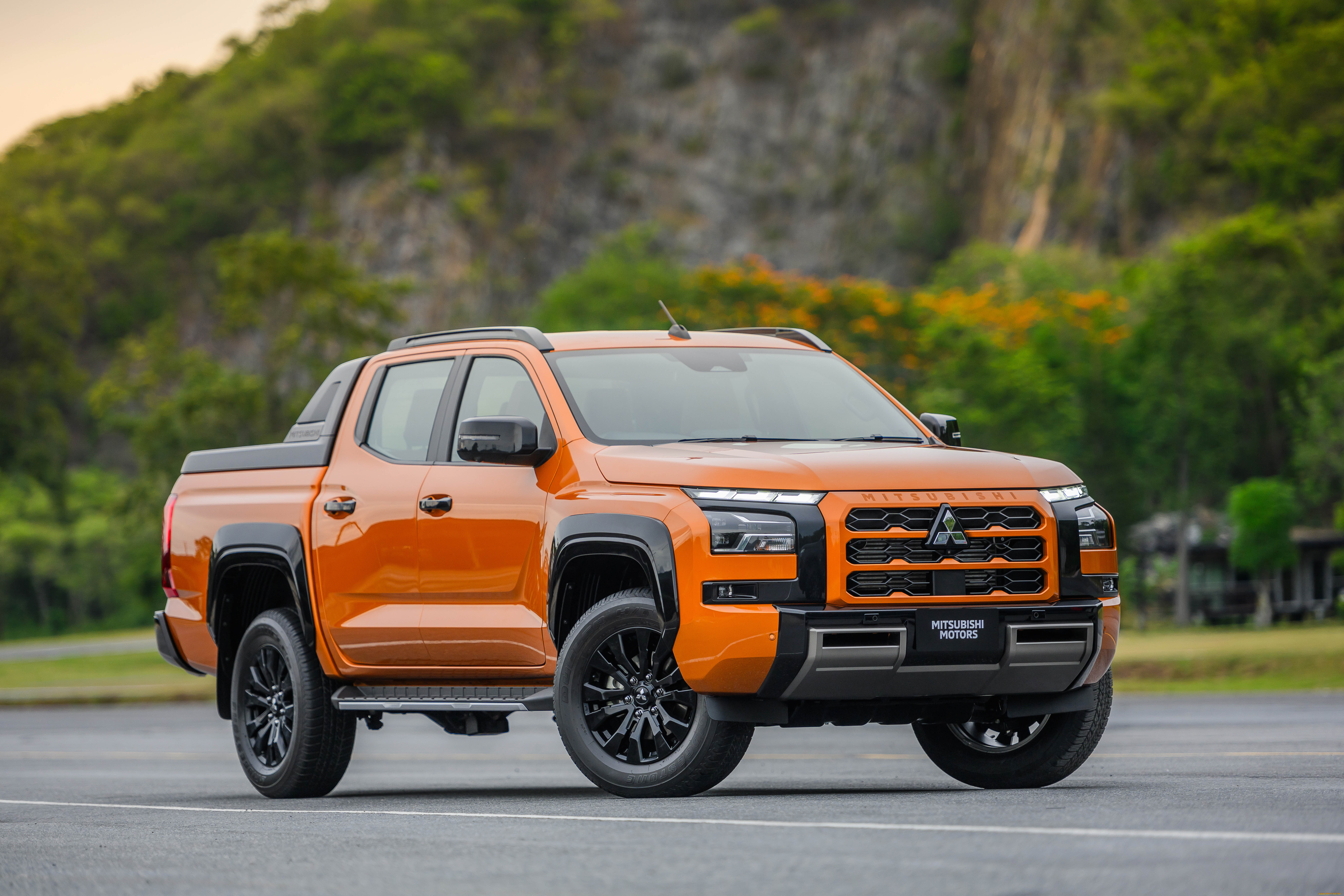 автомобили, mitsubishi