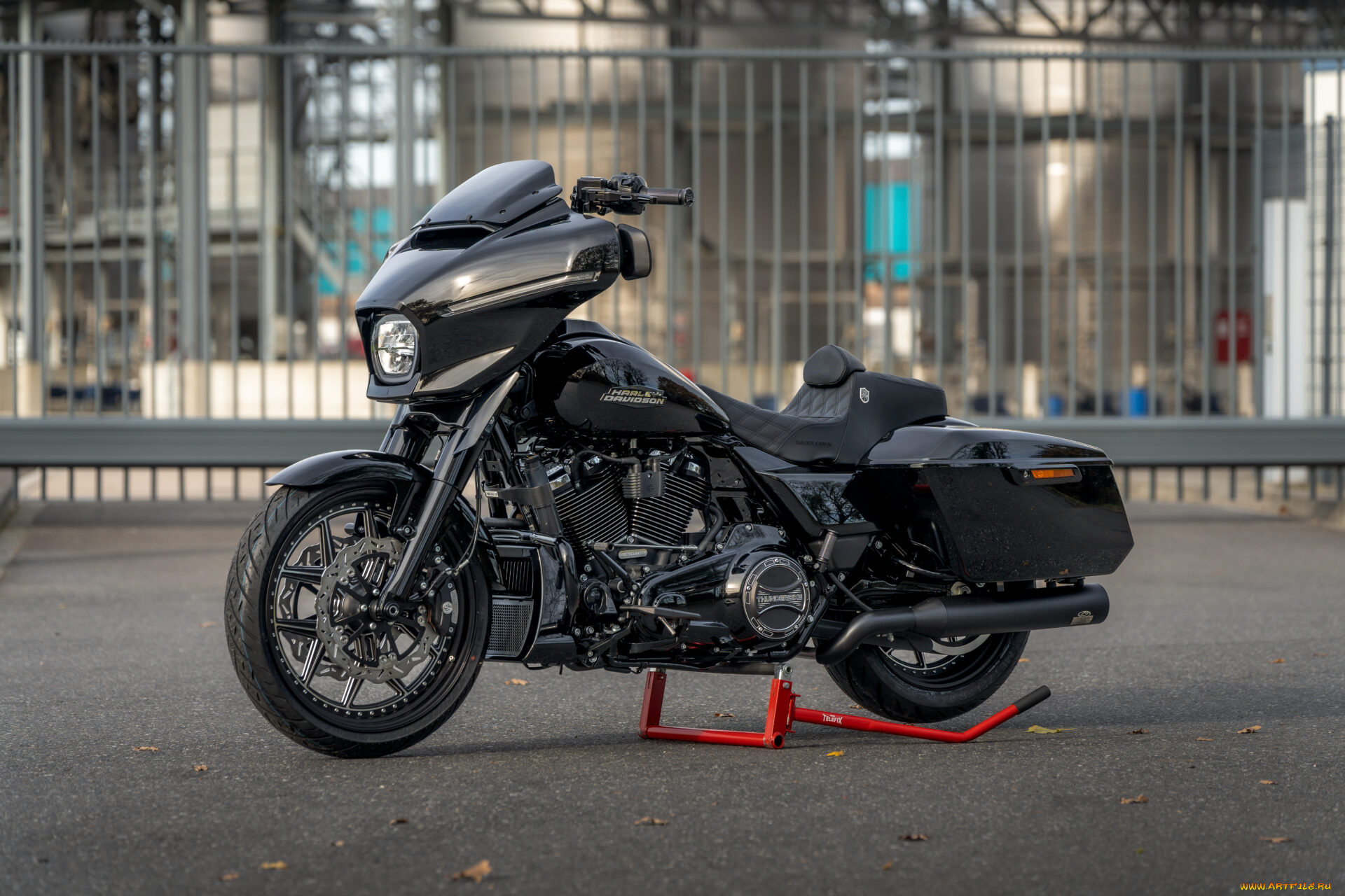 мотоциклы, harley-davidson, street, glide, customized, custombikes, raven, runner