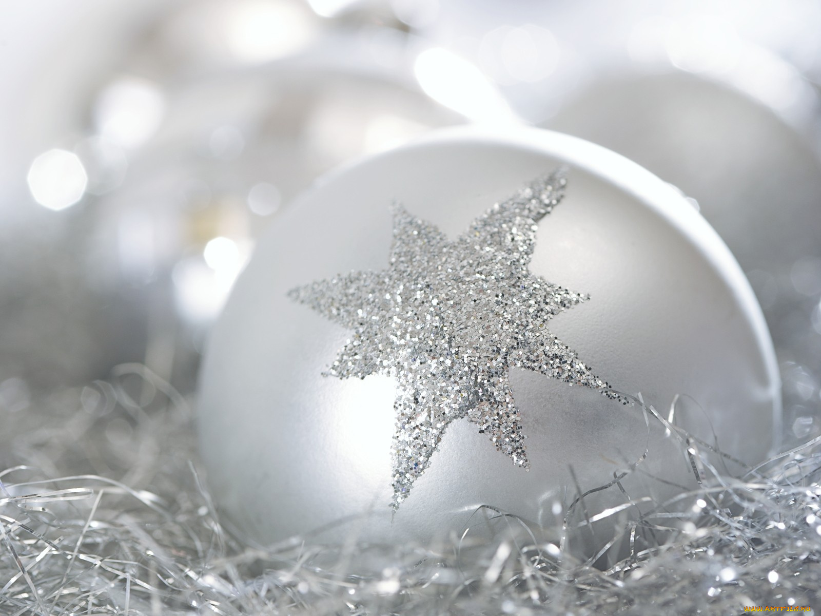 праздничные, шарики