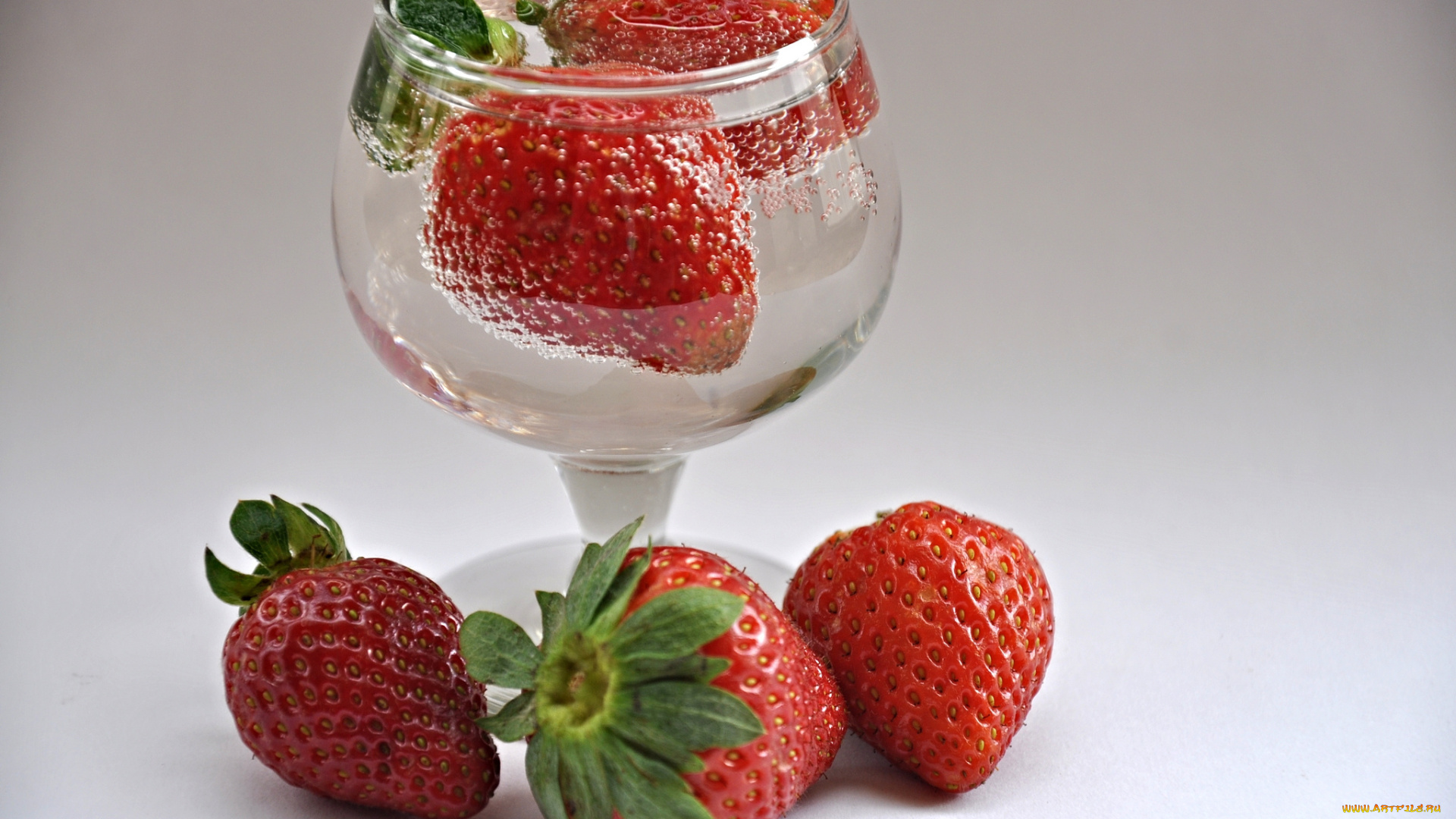 еда, клубника, , земляника, земляника, ягоды, вода, рюмка, макро