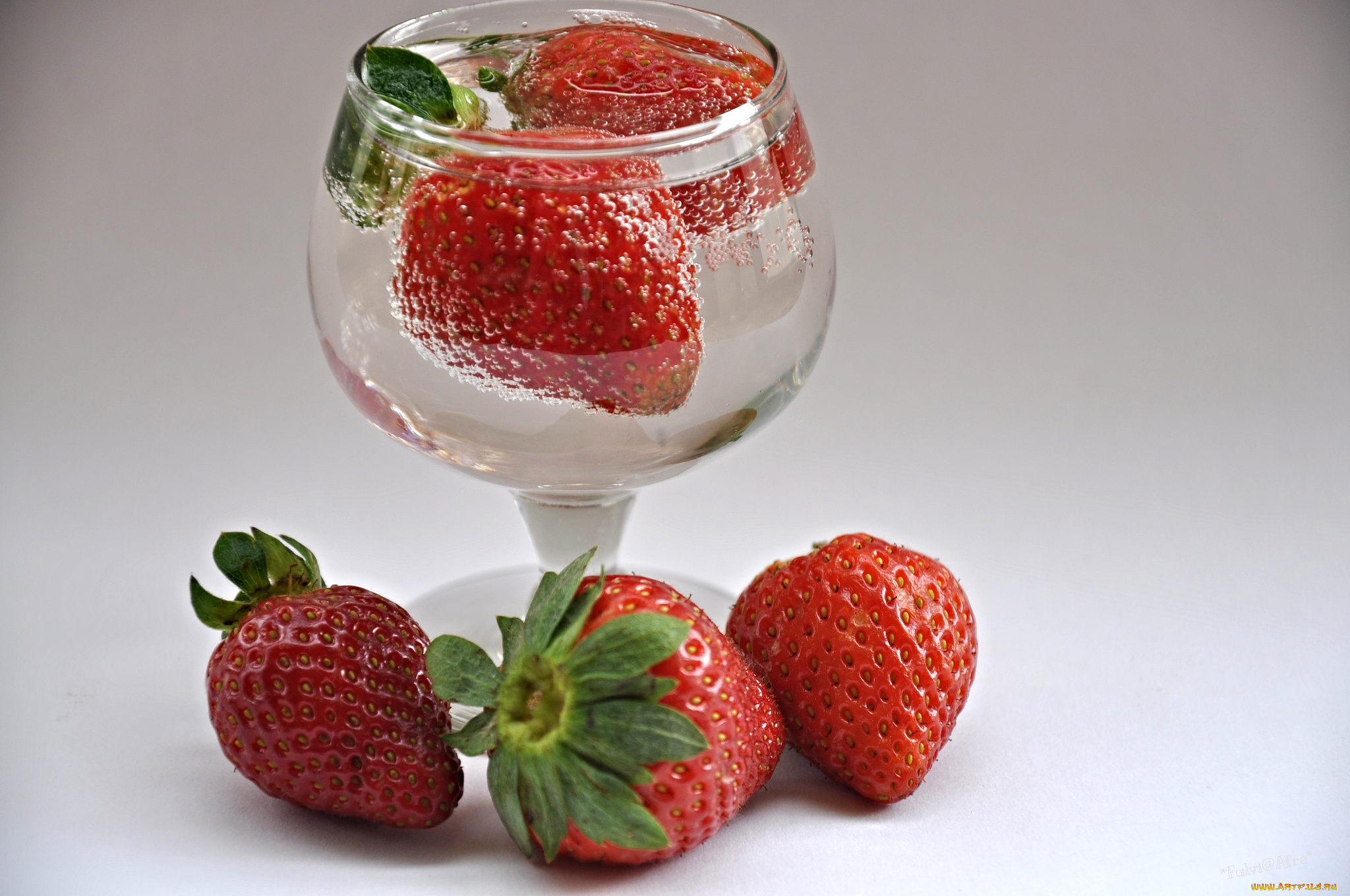 еда, клубника, , земляника, земляника, ягоды, вода, рюмка, макро