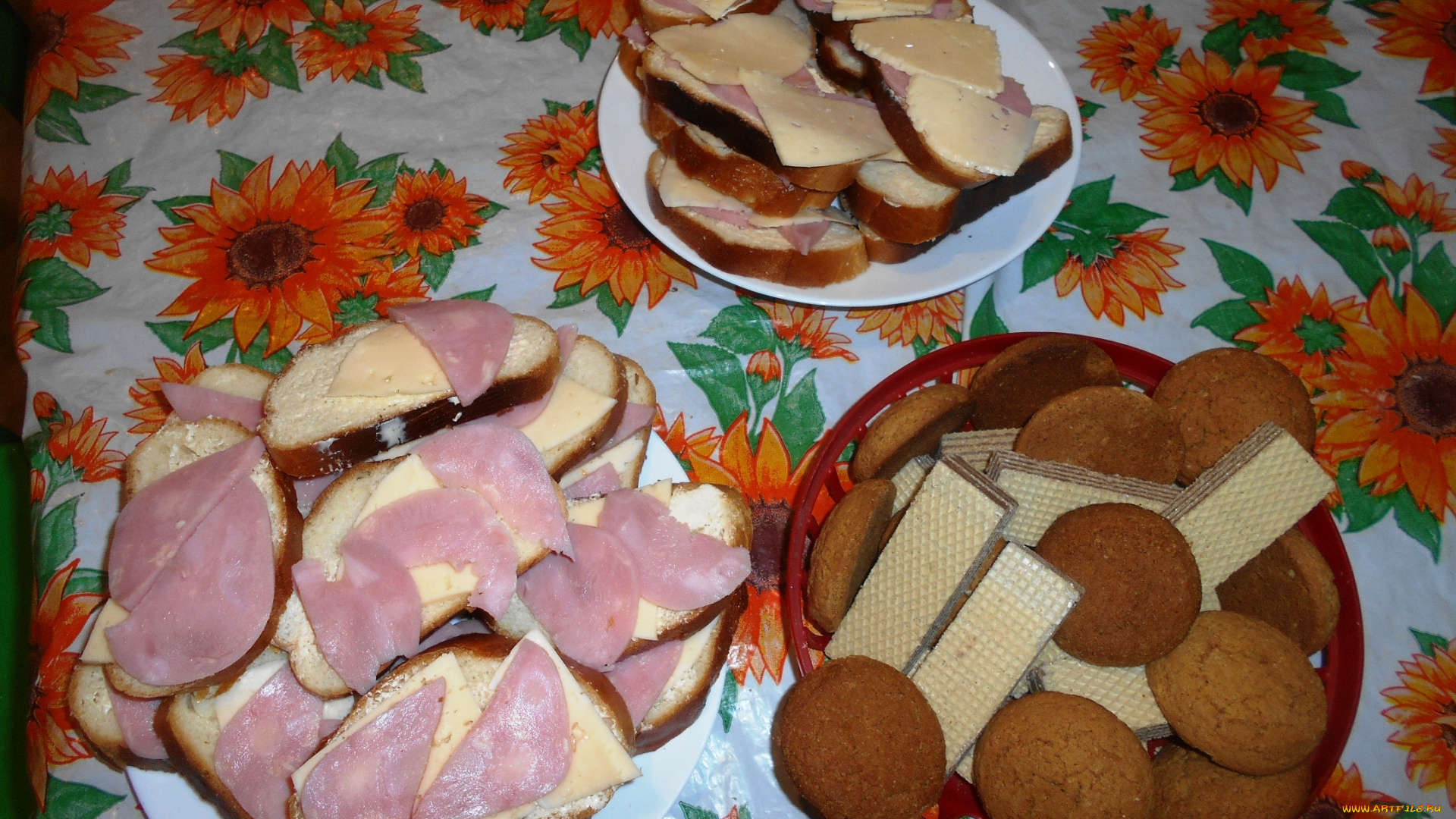 еда, бутерброды, , гамбургеры, , канапе, колбаса, хлеб, сыр, вафли, печенье