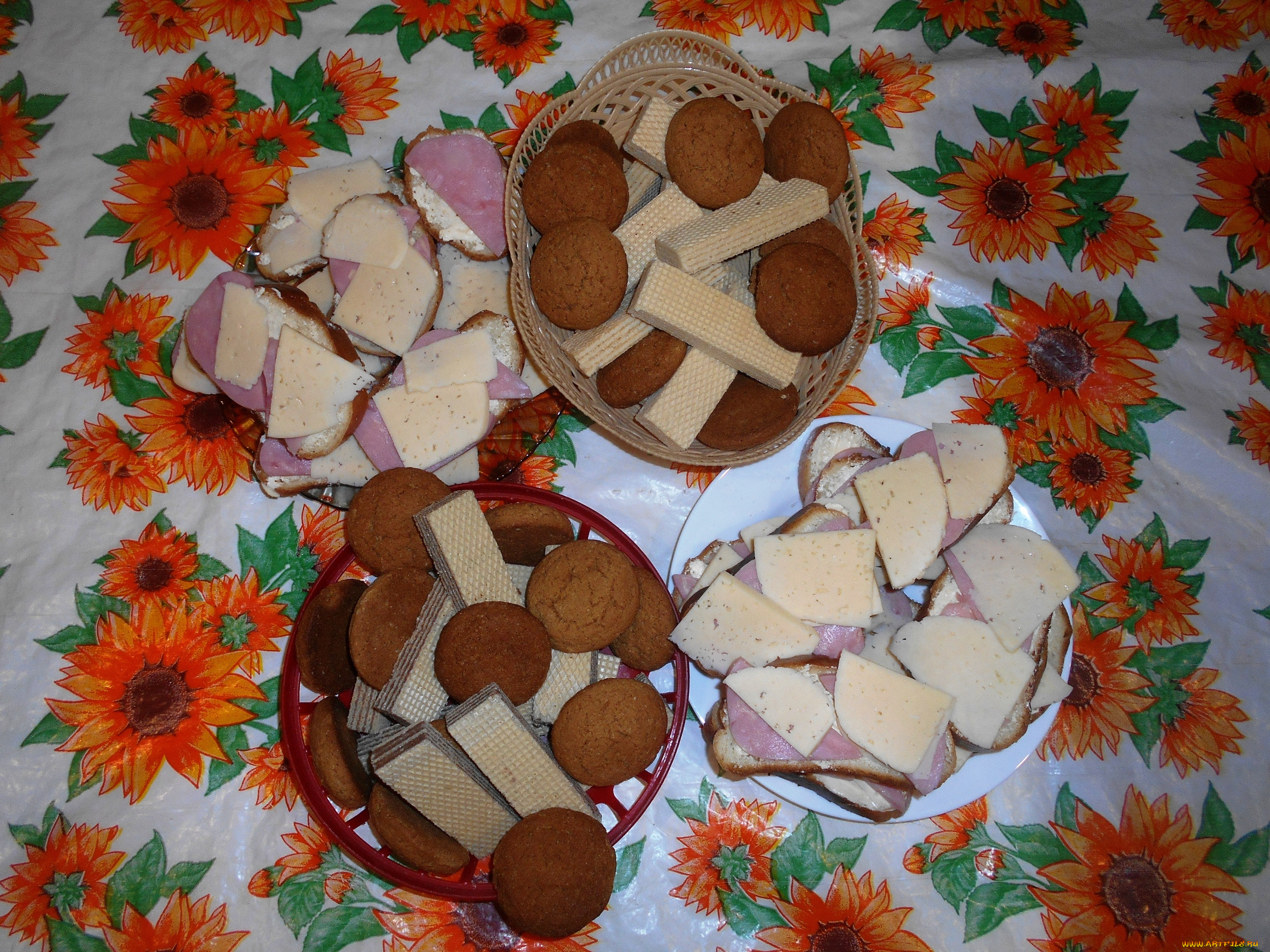 еда, бутерброды, , гамбургеры, , канапе, колбаса, хлеб, сыр, вафли, печенье