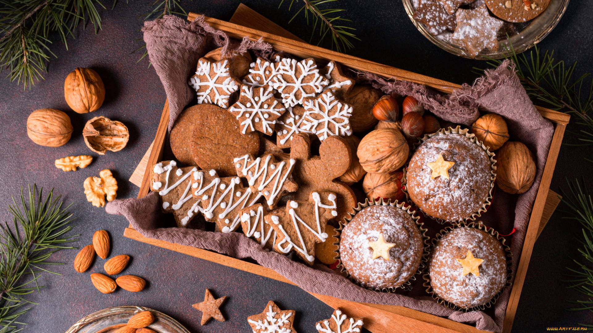 праздничные, угощения, миндаль, орехи, кексы, печенье