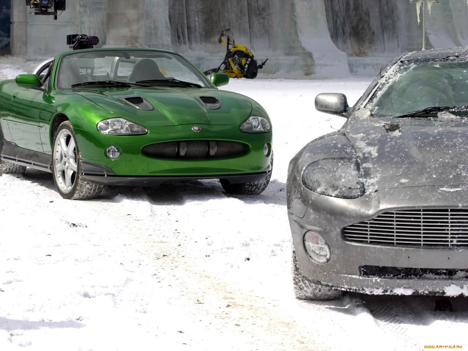 aston, martin, v12, vanquish, in, die, another, day, 2002, автомобили, разные, вместе