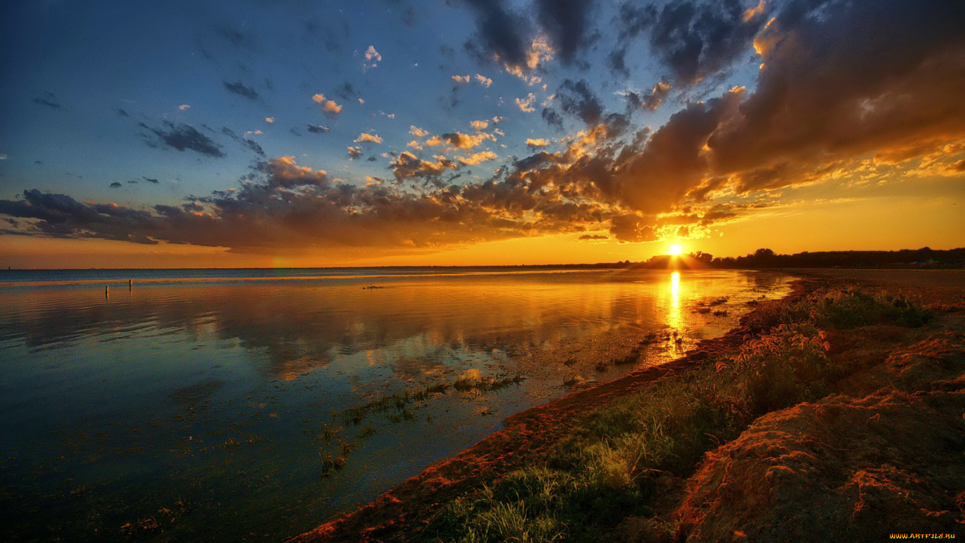 природа, восходы, закаты, облака, озеро, трава, берег, небо, солнце, закат