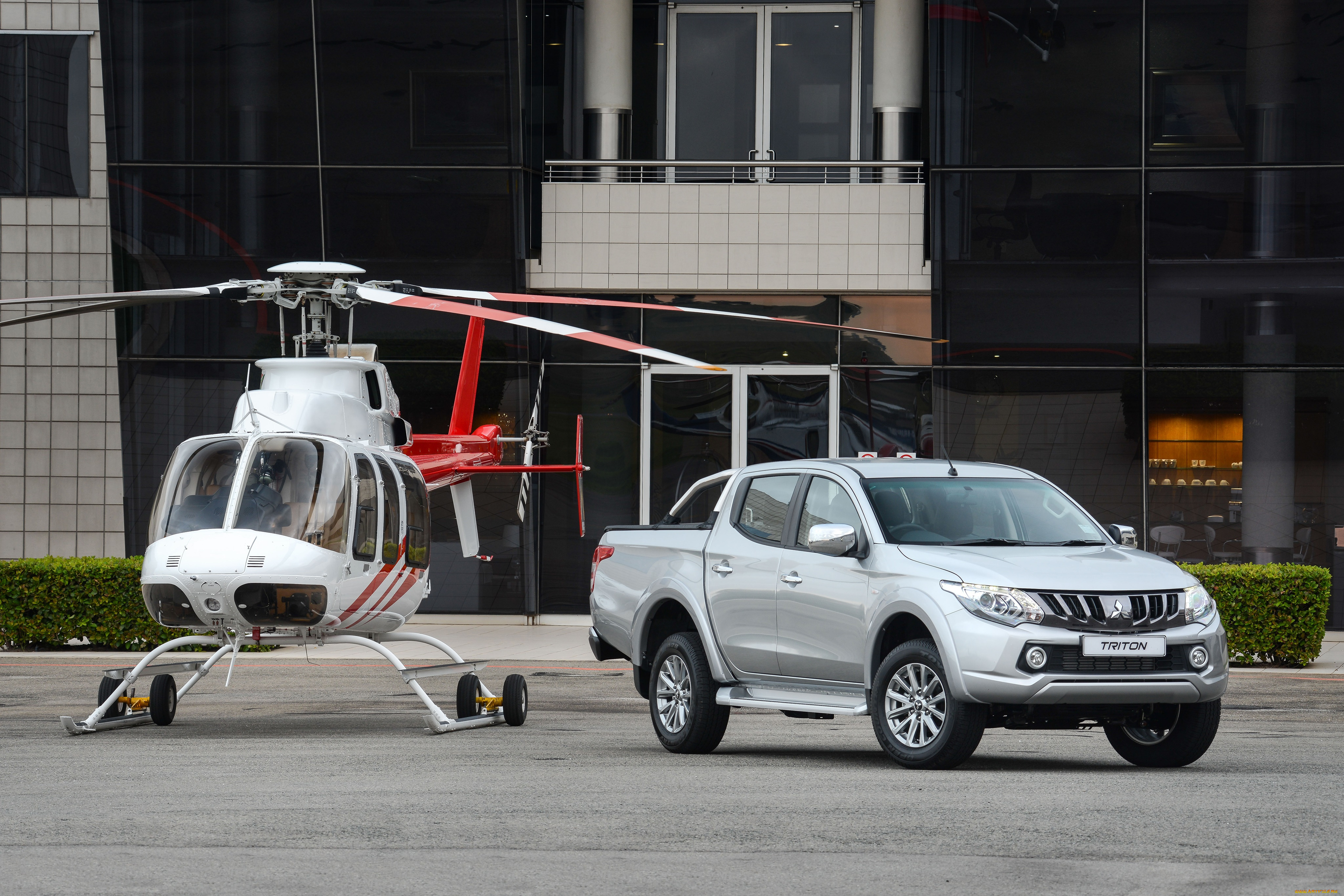 автомобили, mitsubishi