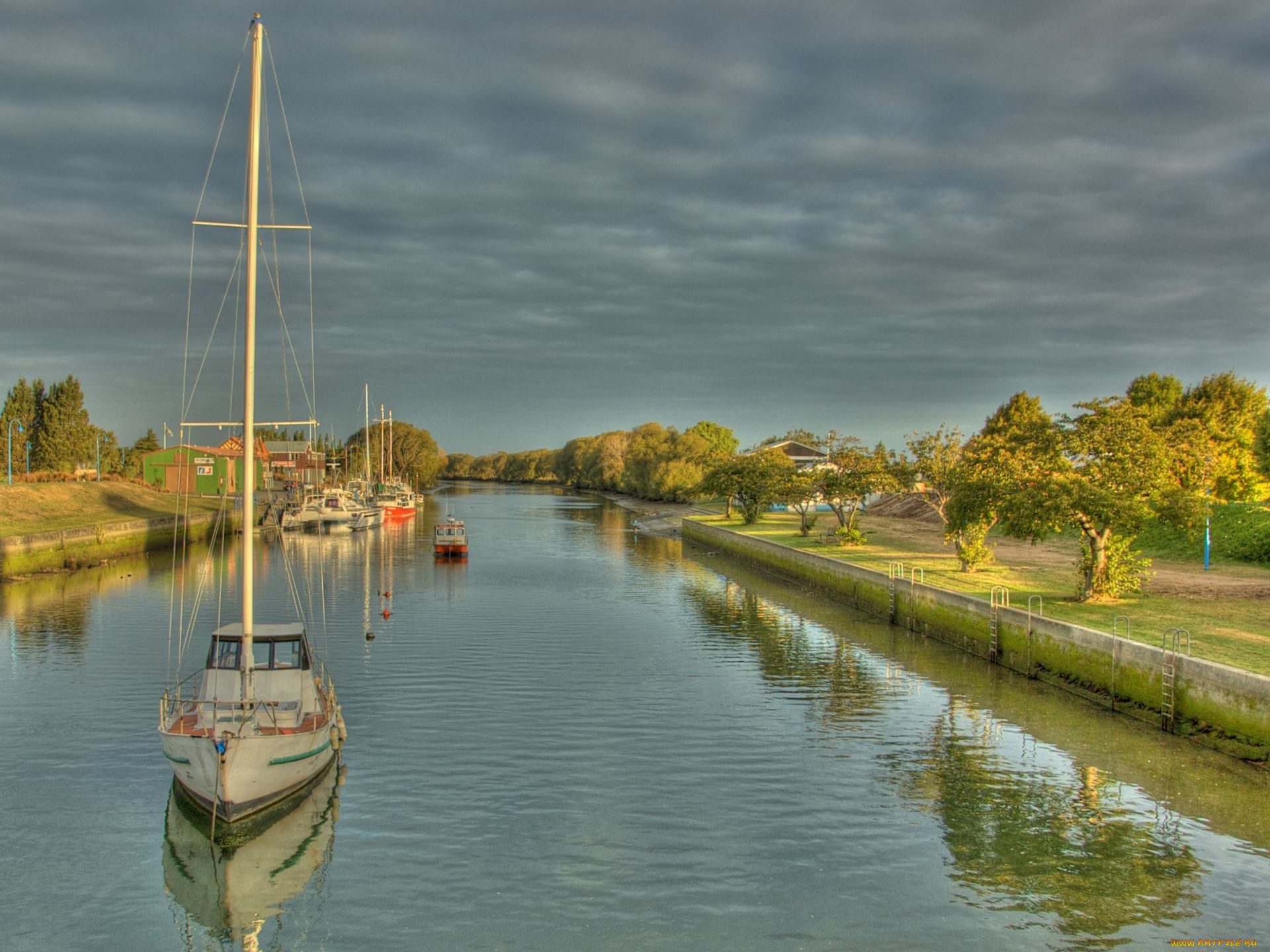 корабли, Яхты