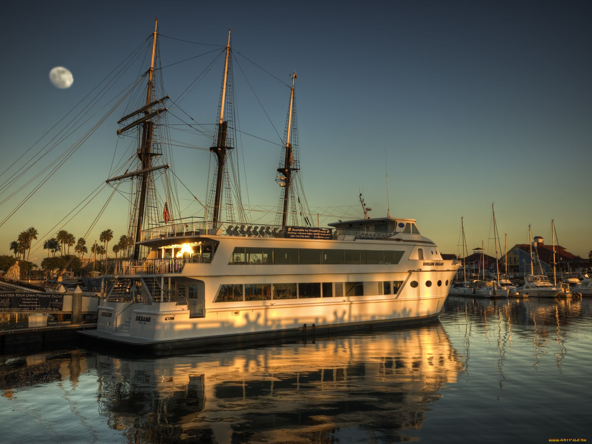 корабли, теплоходы