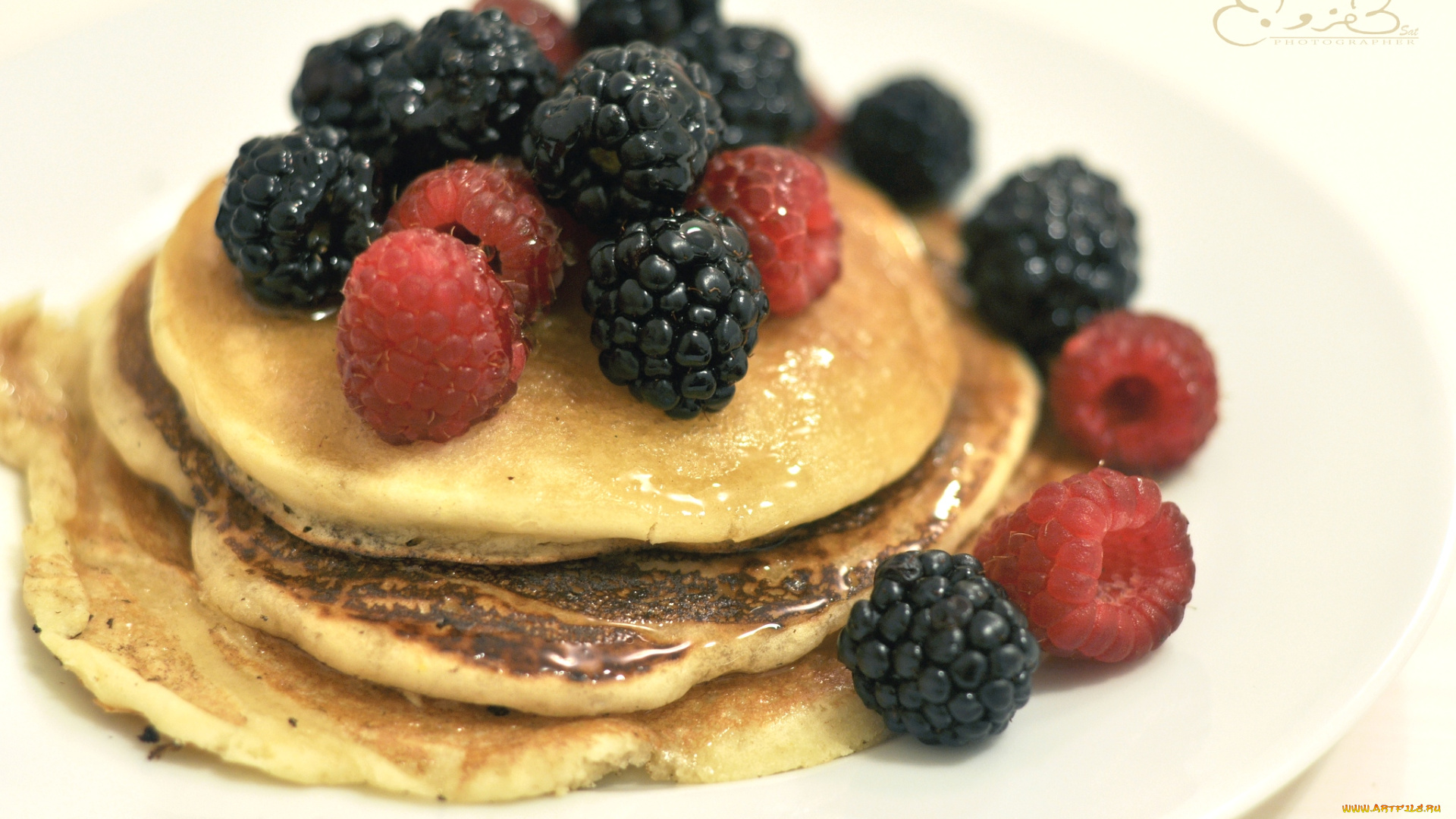 еда, блины, оладьи, ежевика, малина, ягоды, блинчики