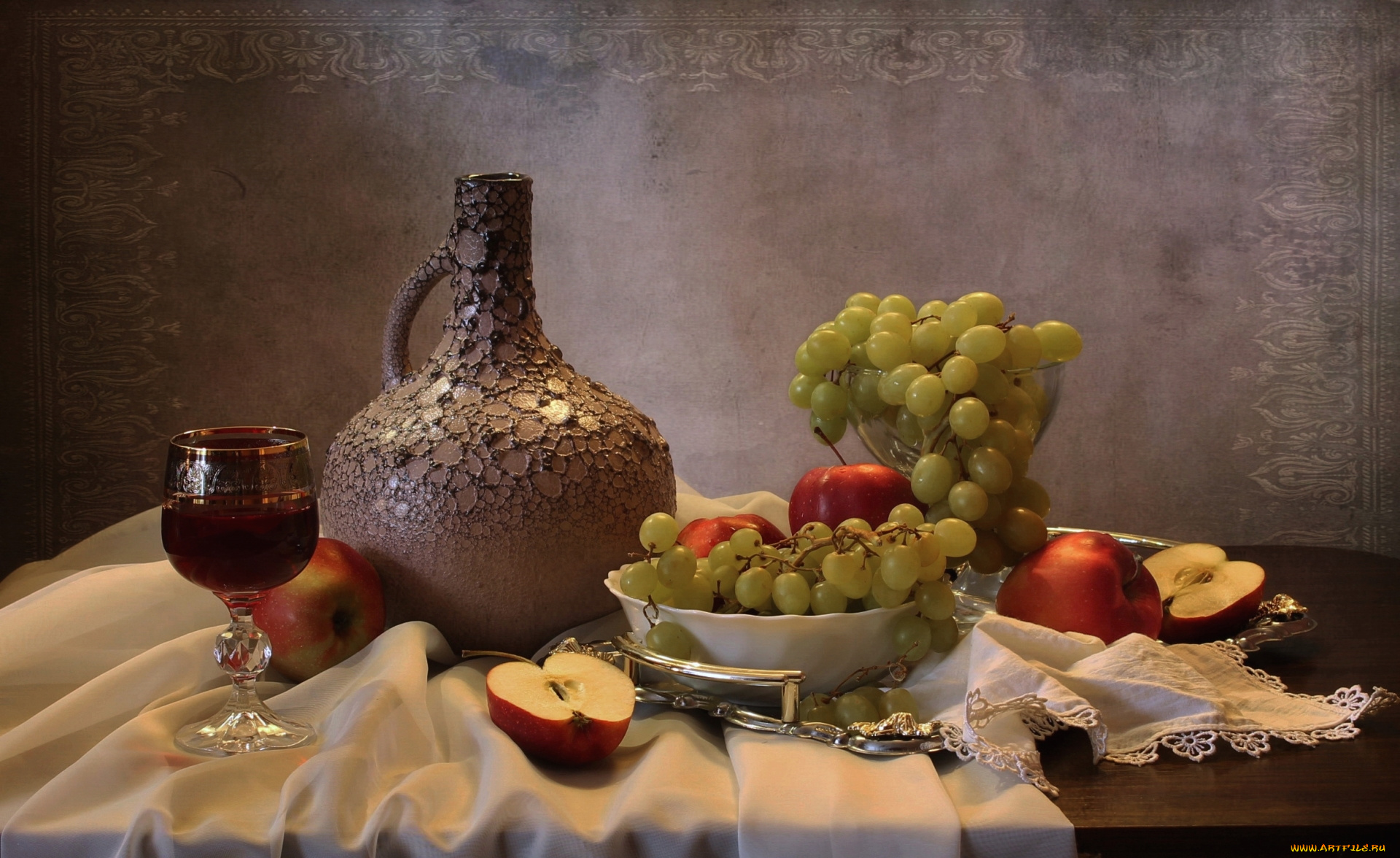 еда, фрукты, , ягоды, яблоки, виноград, вино, бокал, кувшин, натюрморт