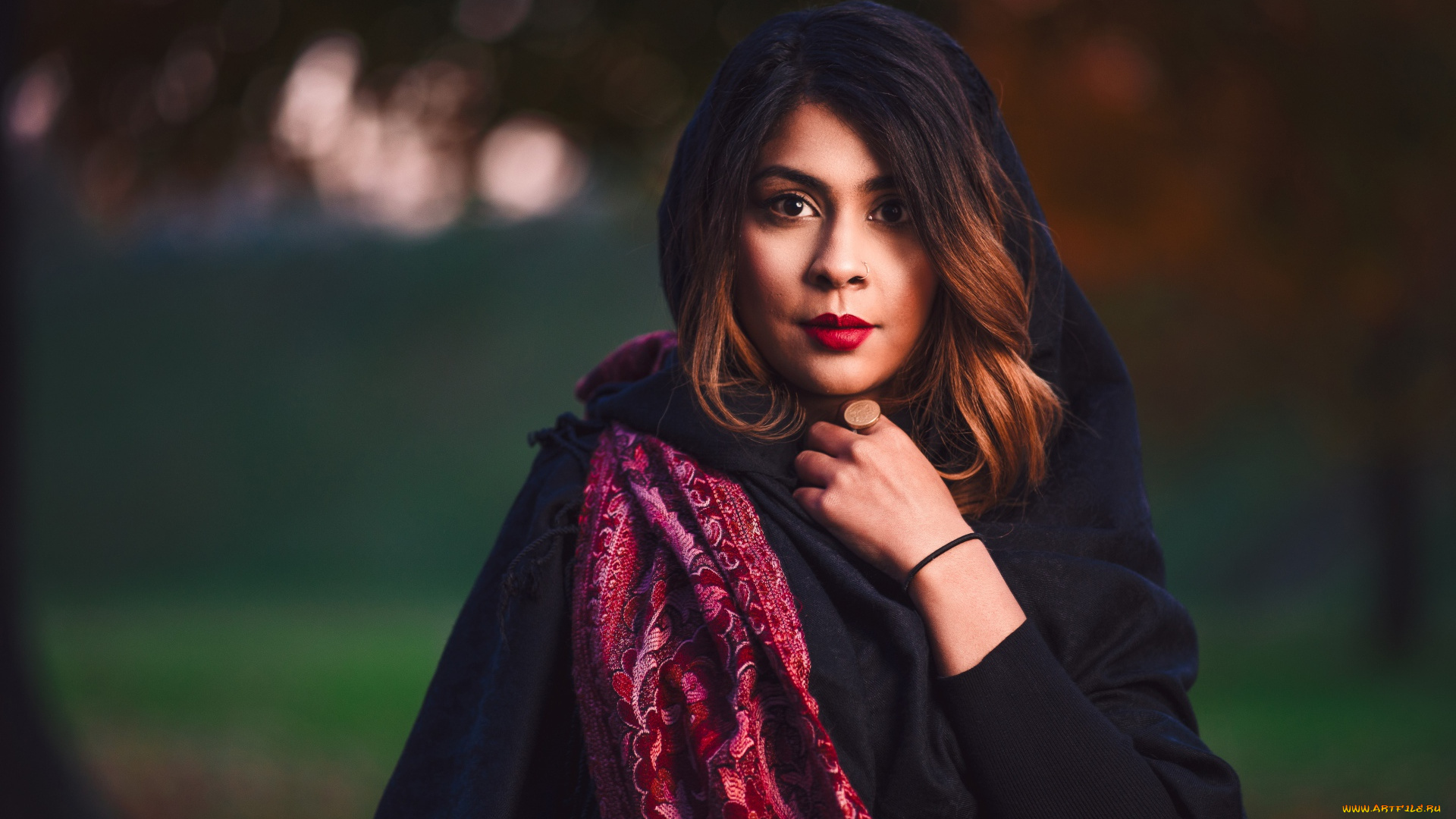 девушки, -unsort, , брюнетки, темноволосые, шатенка, платок, лицо