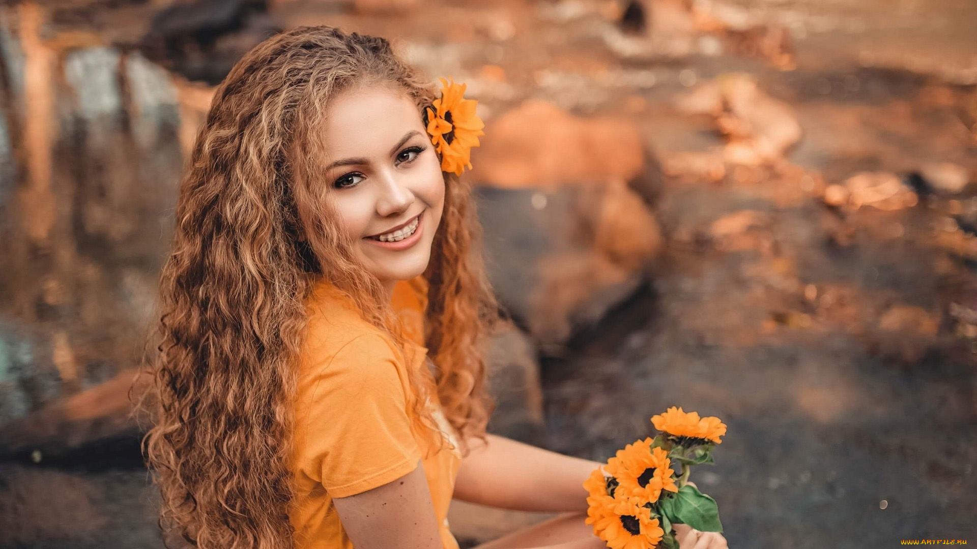 девушки, -, рыжеволосые, и, разноцветные, локоны, карие, глаза, улыбка, букет