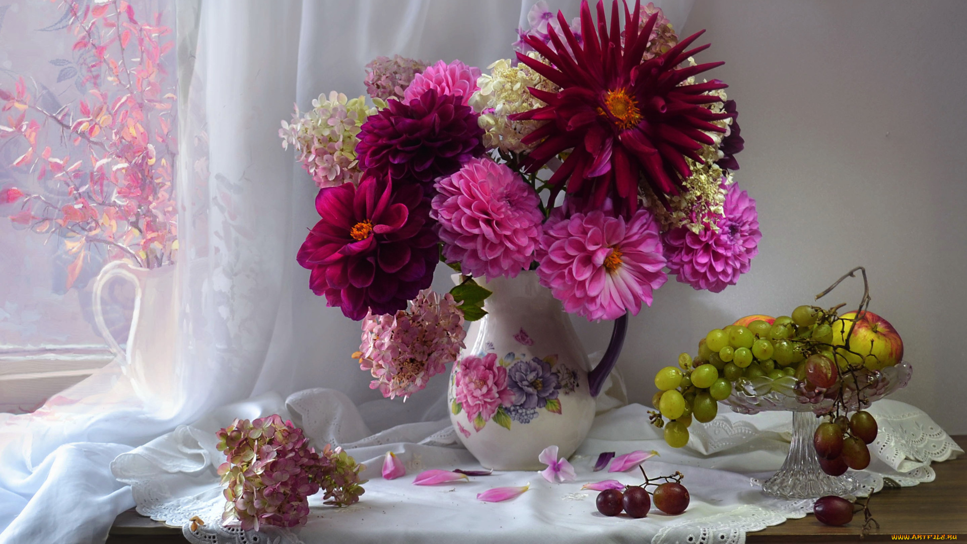 еда, натюрморт, букет, георгины, виноград, яблоки