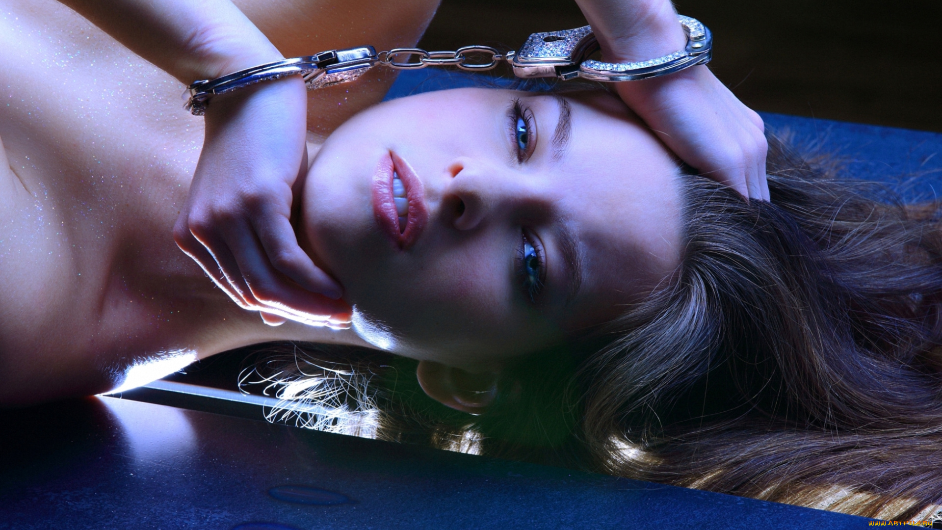 девушки, -unsort, , лица, , портреты, лицо, наручники, блестки
