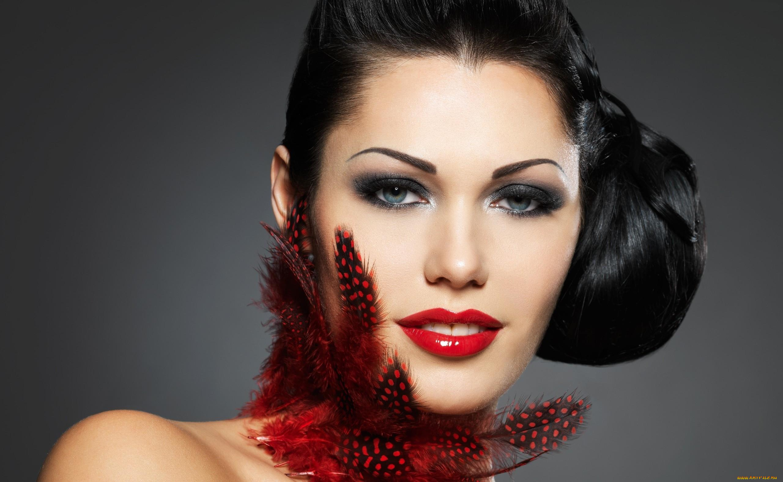 девушки, -unsort, , лица, , портреты, улыбка, лицо, перья, брюнетка