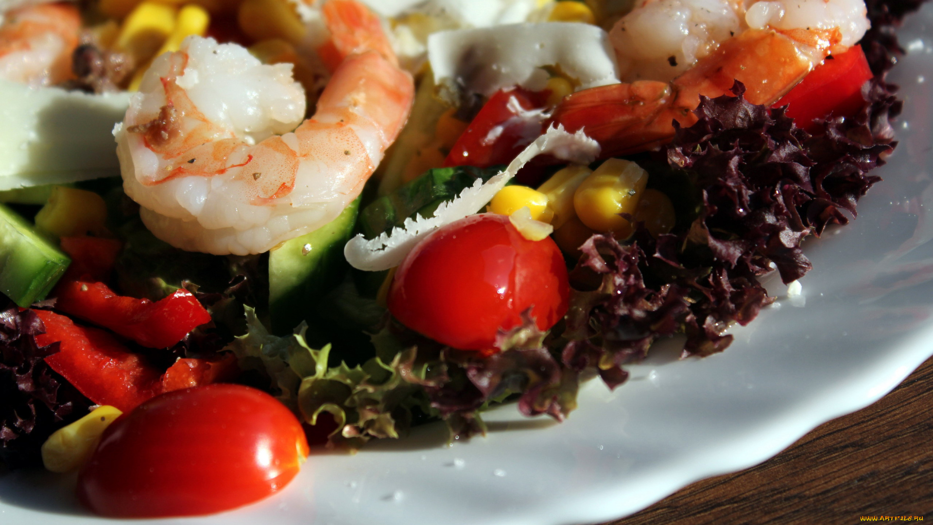 еда, салаты, , закуски, креветки, салат, помидоры, кукуруза, томаты