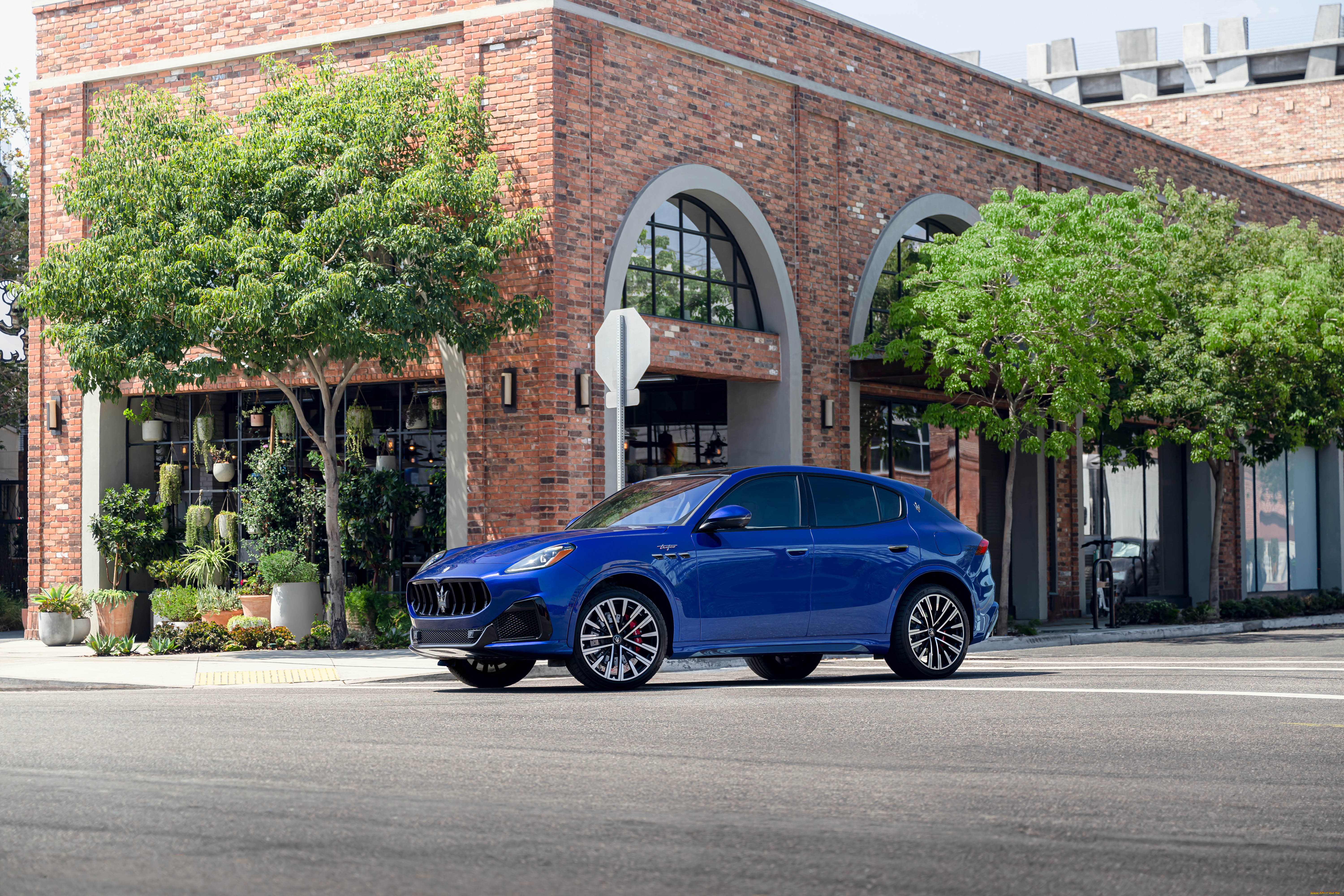 автомобили, maserati