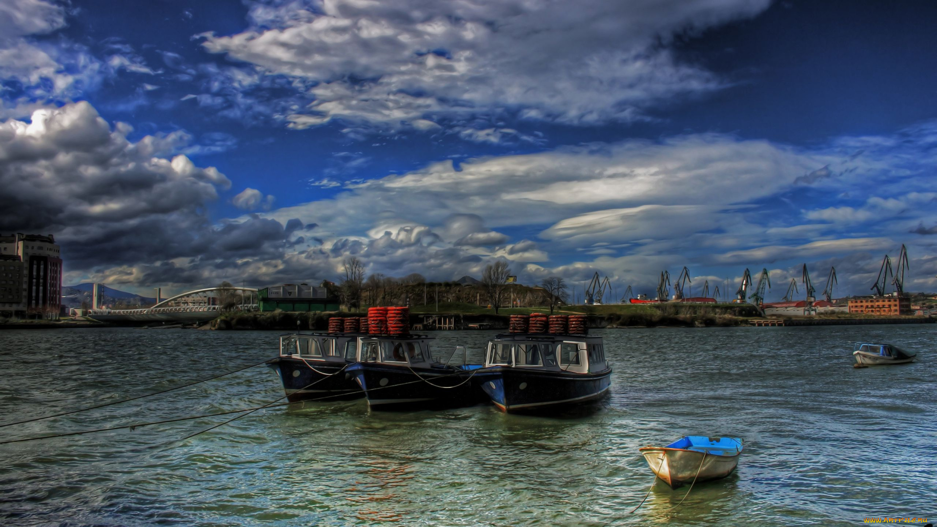 корабли, разные, вместе