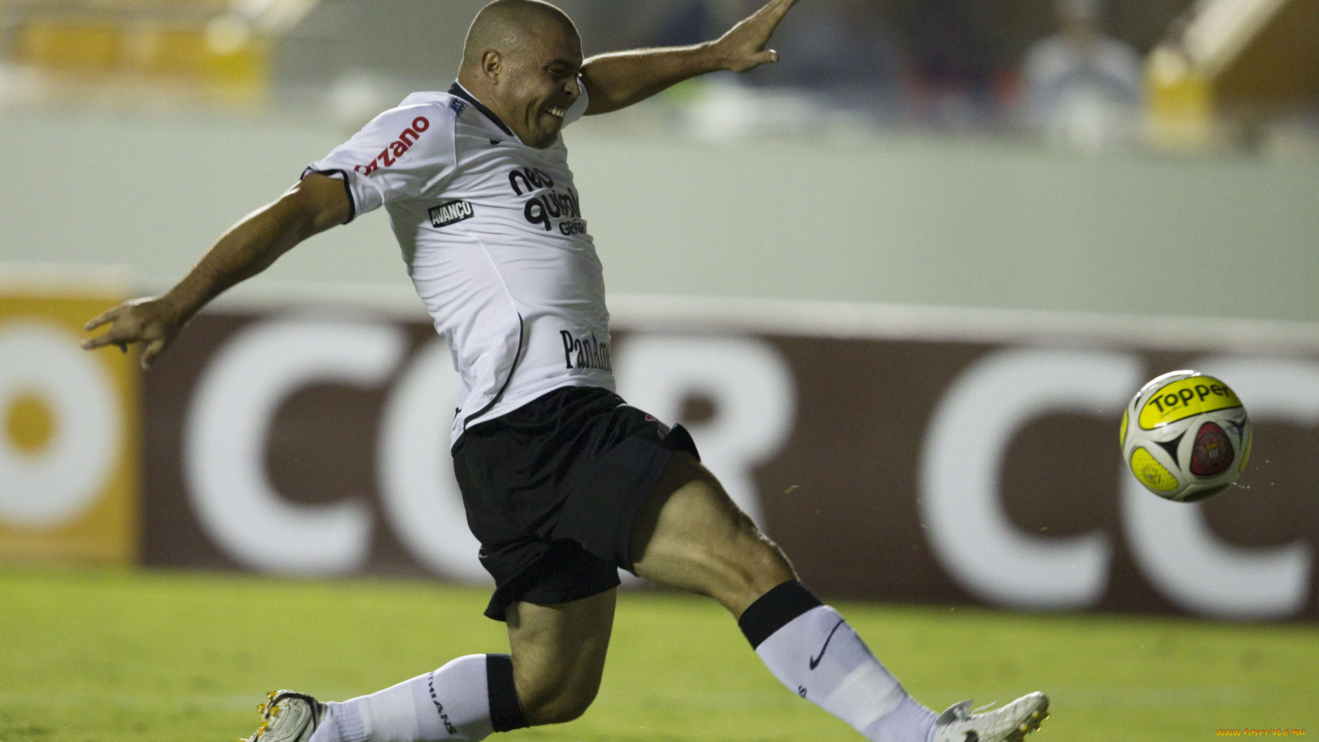 ronaldo, спорт, футбол, роналдо, r9, corinthians, коринтианс, бразилец, brazil, бразилия, футболист, форвард, матч