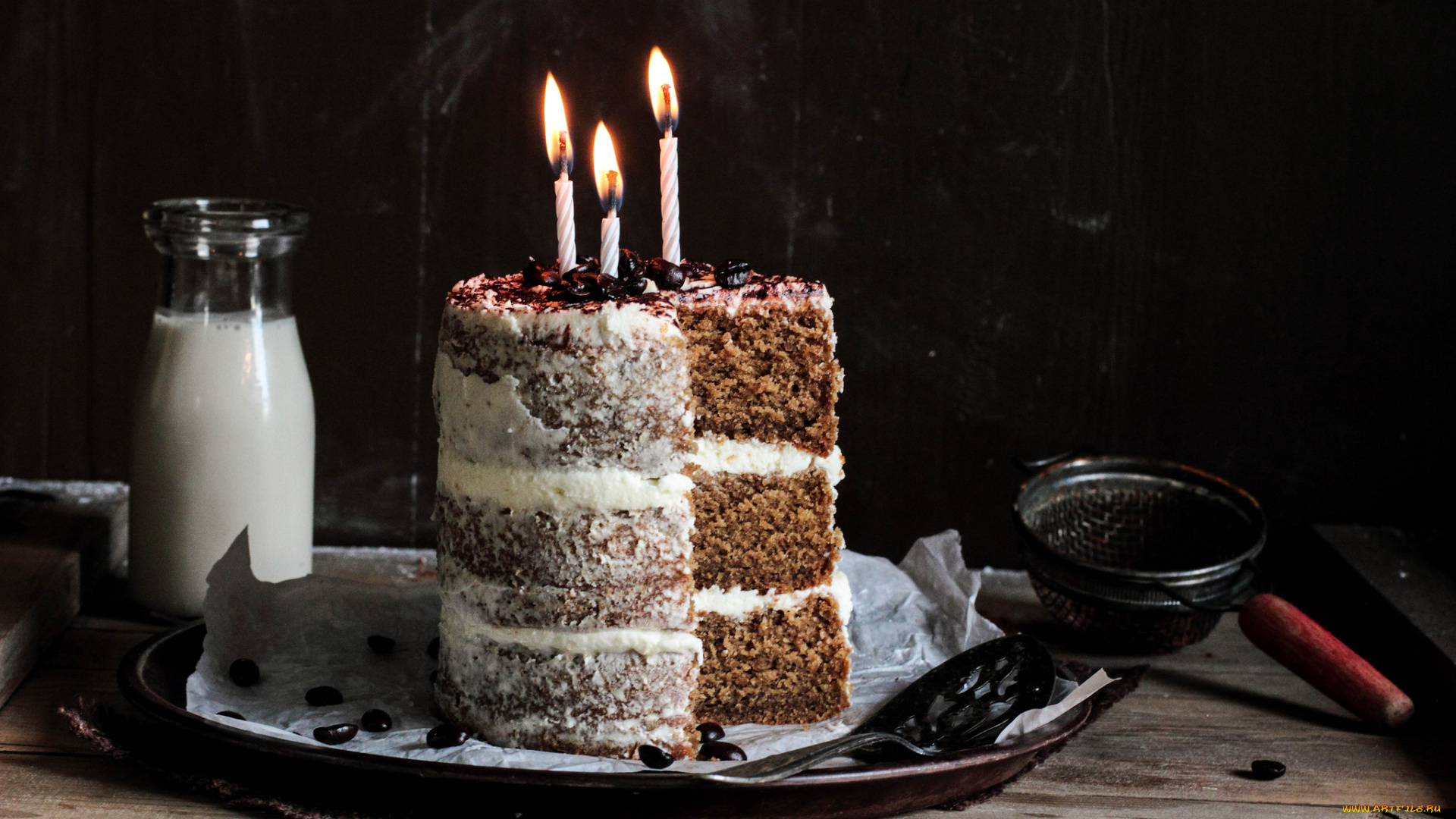 еда, пирожные, кексы, печенье, тортик, лопатка, бутылочка, ситечко, свечки