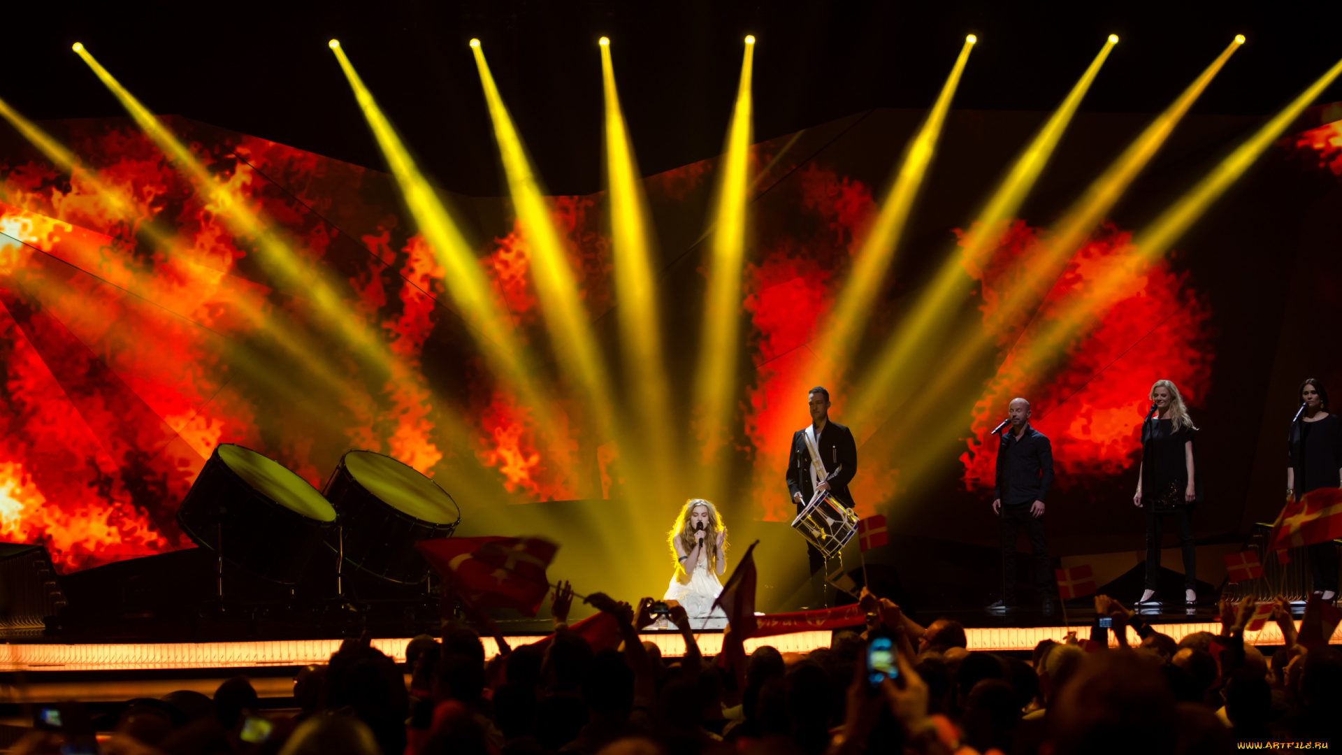 евровидение, музыка, певица, барабанщики