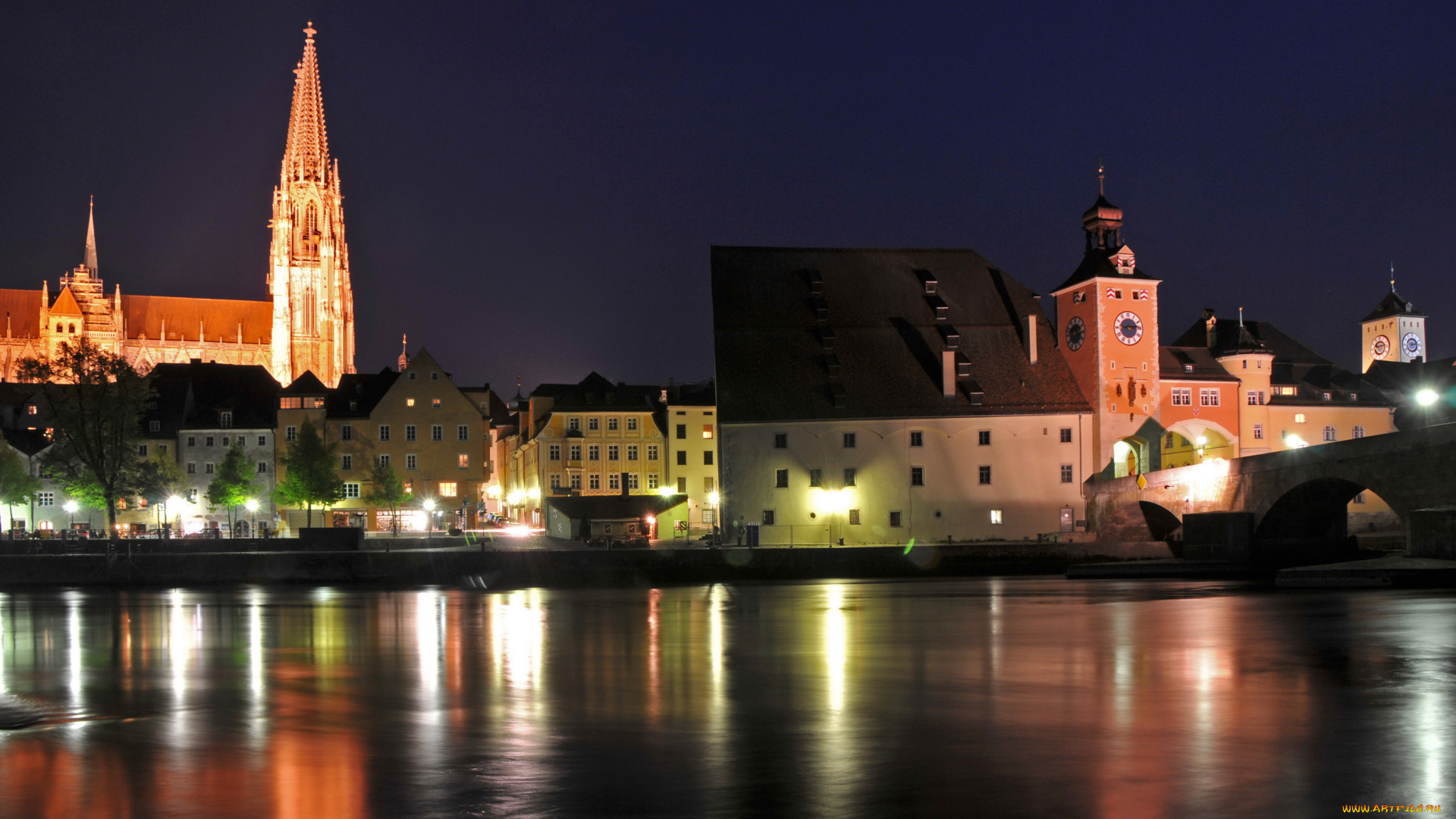 германия, бавария, регенсбург, города, река, дома, огни, ночь
