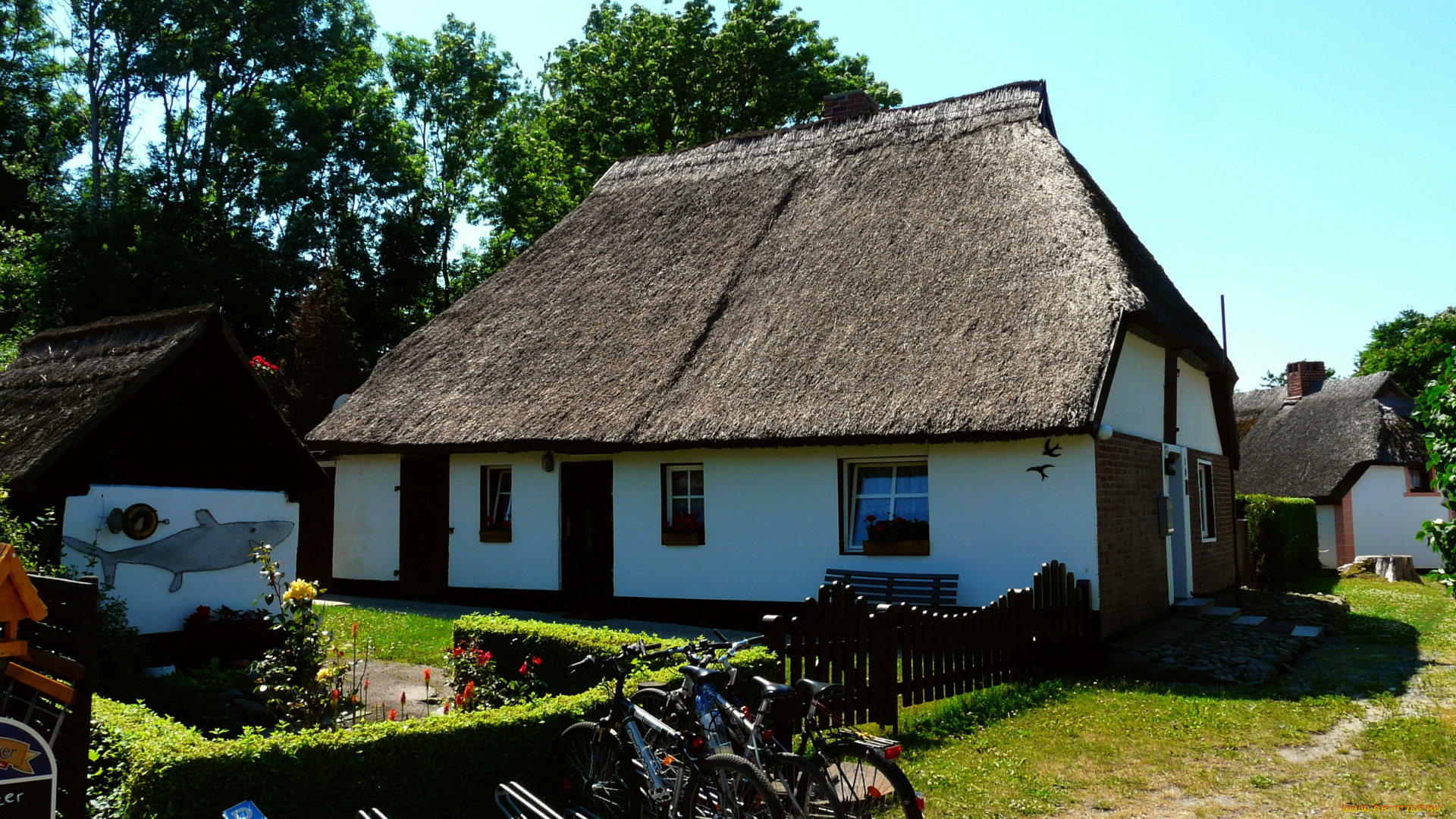 германия, путгартен, разное, сооружения, постройки, дом, забор, велосипед