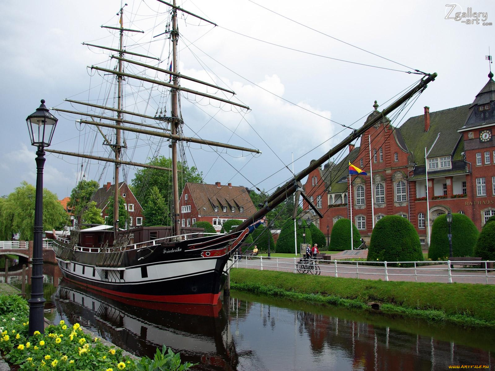 корабли, парусники