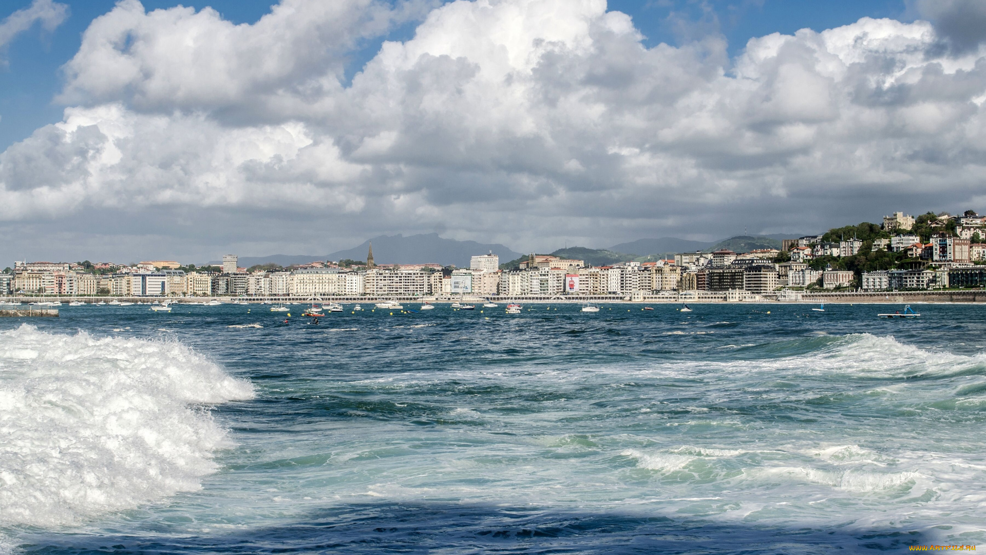 san, sebastian, spain, города, панорамы, бухта, ла-конча, donostia, la, concha, сан-себастьян, испания, яхты, катера, облака, волны
