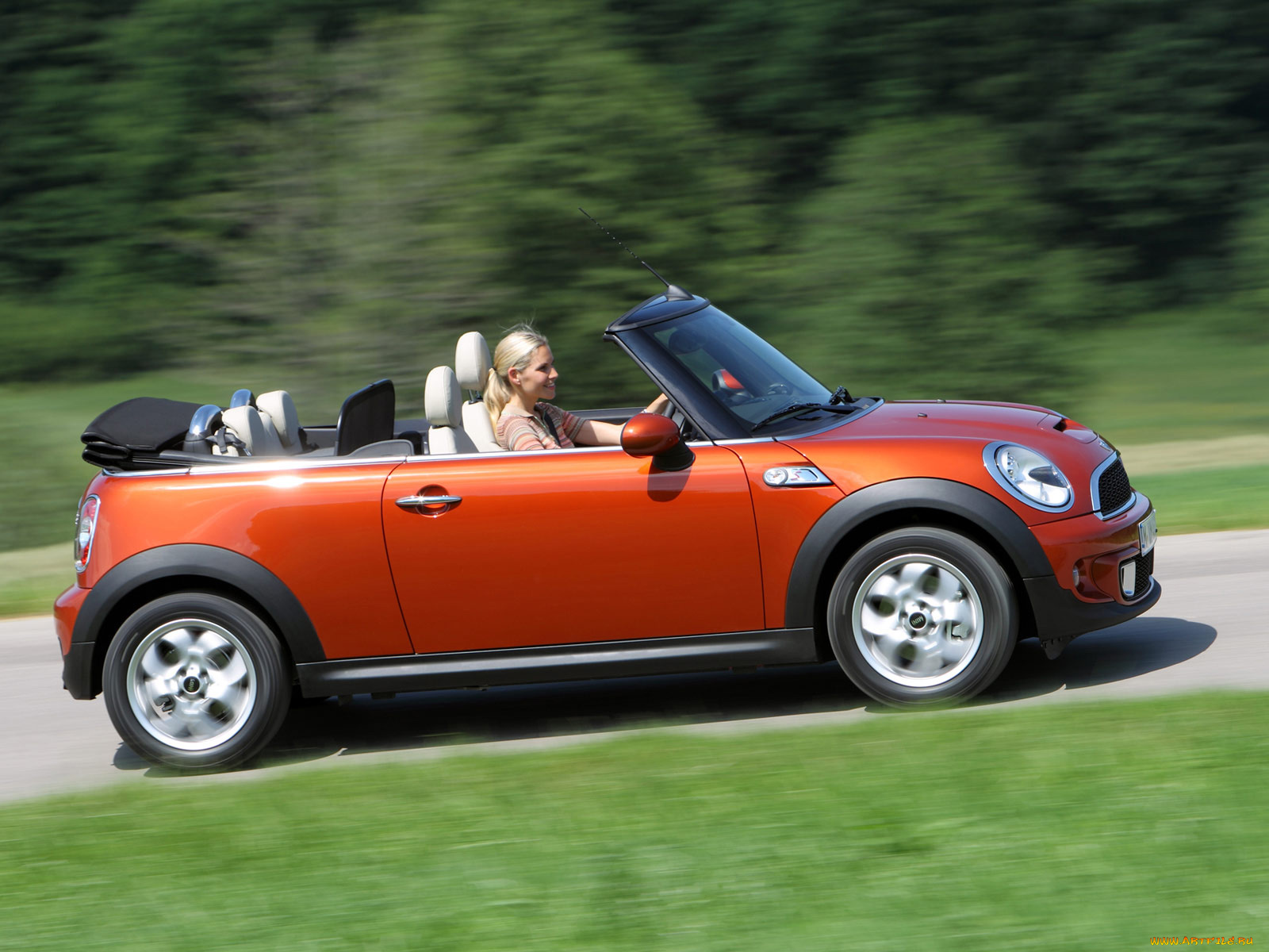 автомобили, mini