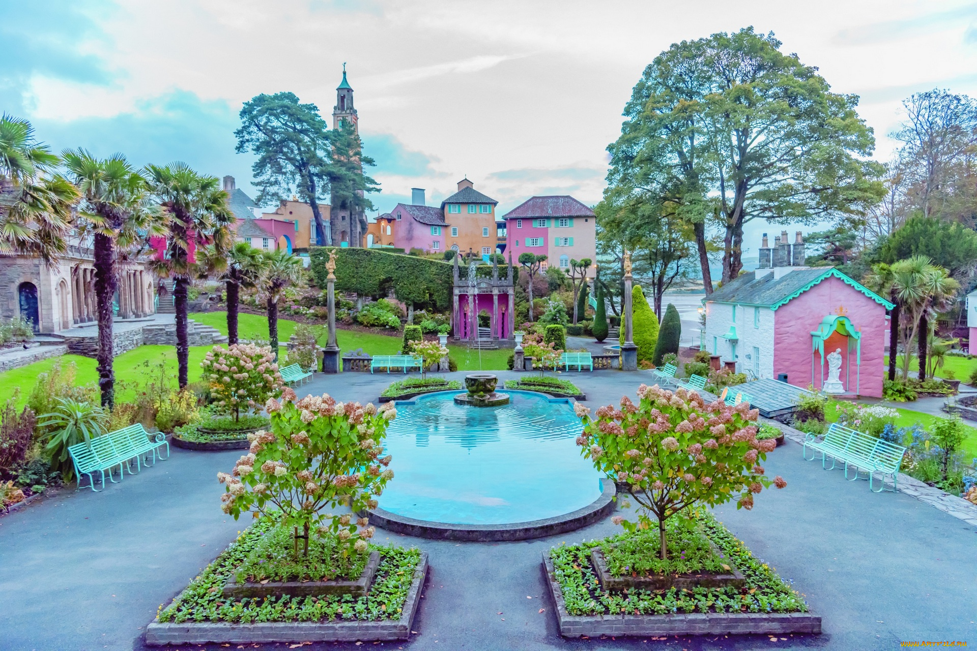 природа, парк, скамейки, фонтан, водоем, деревья, здания, скульптуры