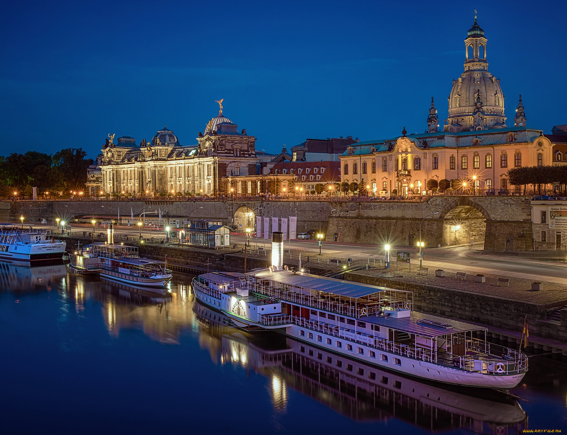 дрезден, города, дрезден, , германия, здания, фонари, набережная, причал, теплоходы, водоем