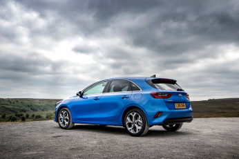 Картинка автомобили kia