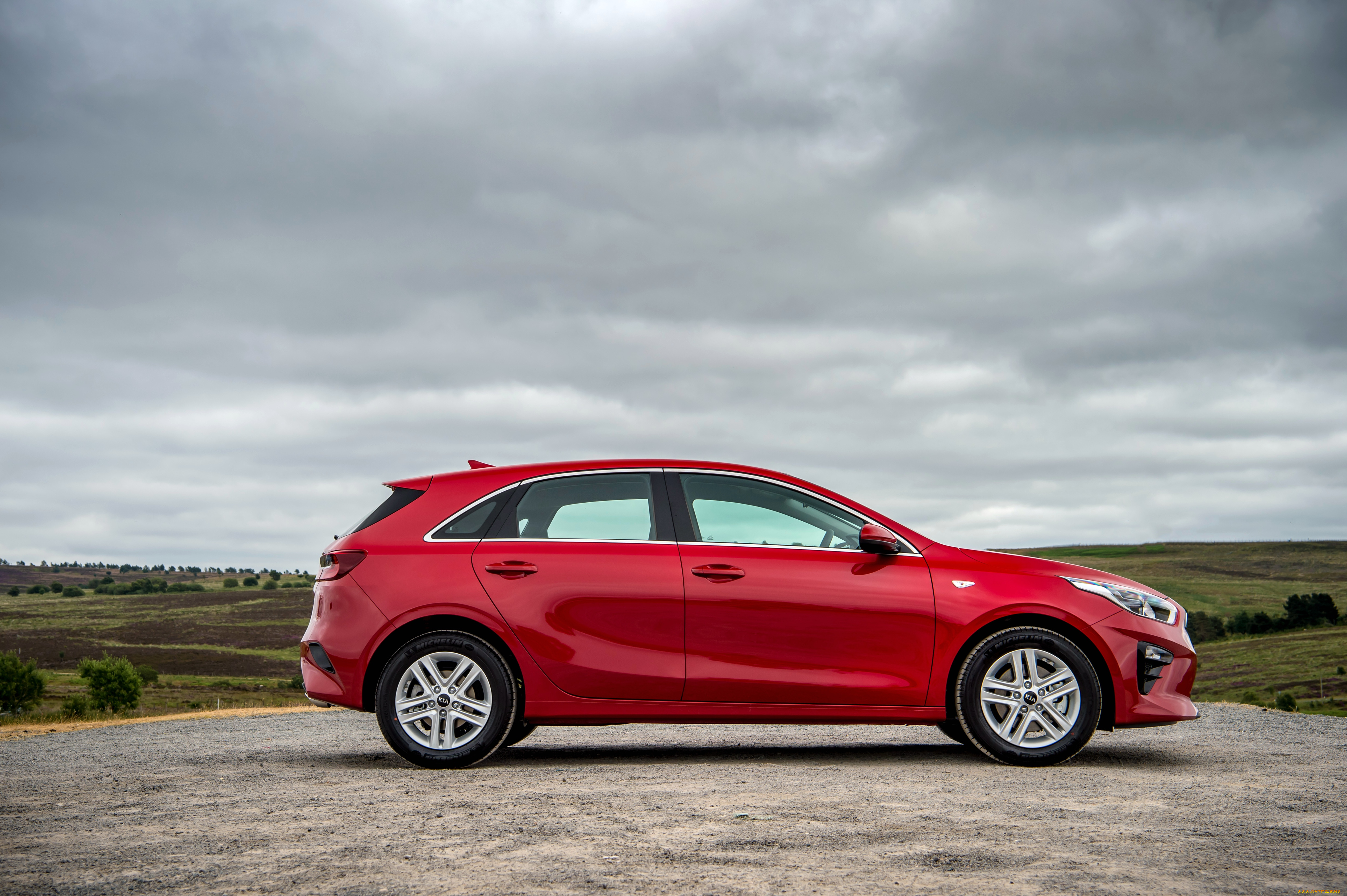 автомобили, kia