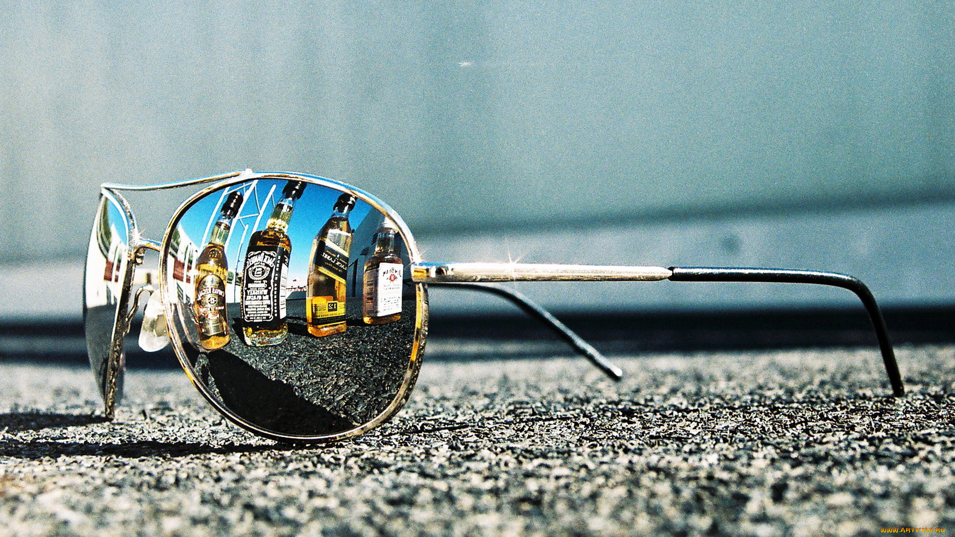 разное, украшения, , аксессуары, , веера, очки, отражение, бутылки, асфальт