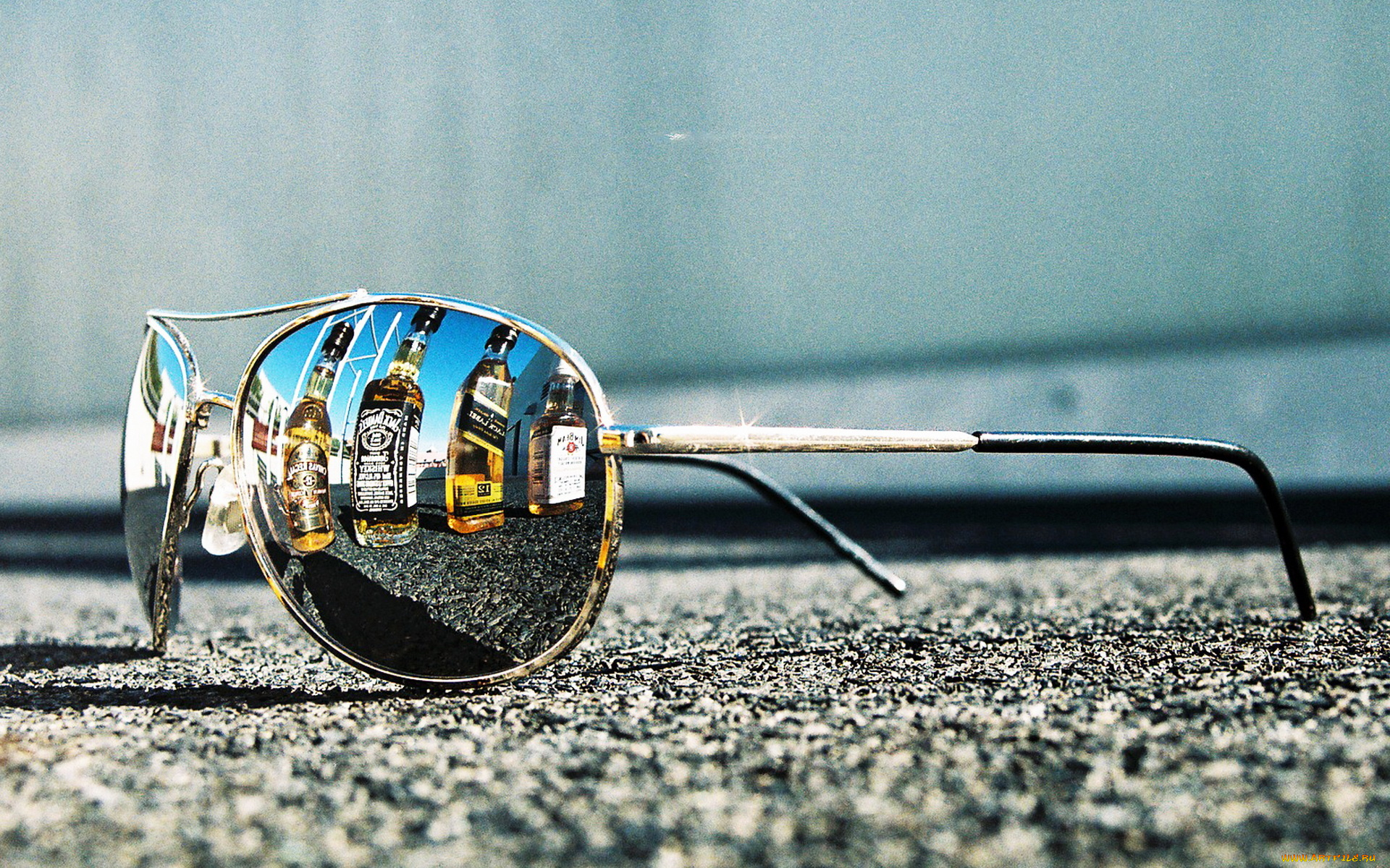 разное, украшения, , аксессуары, , веера, очки, отражение, бутылки, асфальт