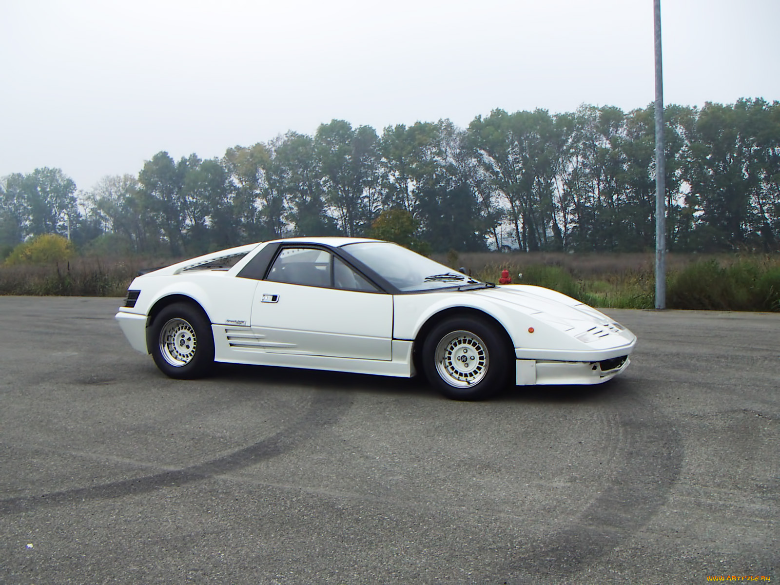 автомобили, covini